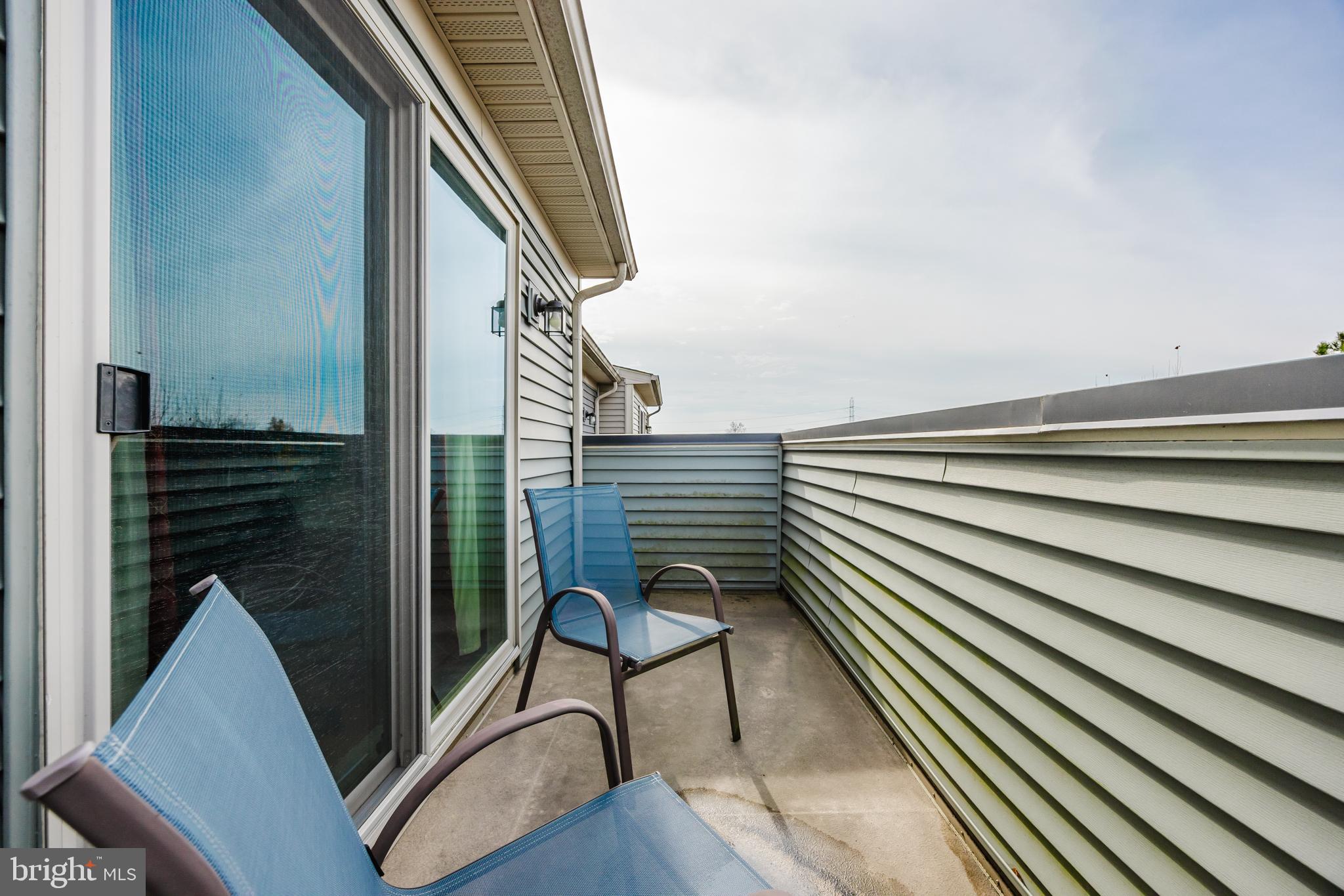 TRAILSIDE - Residential