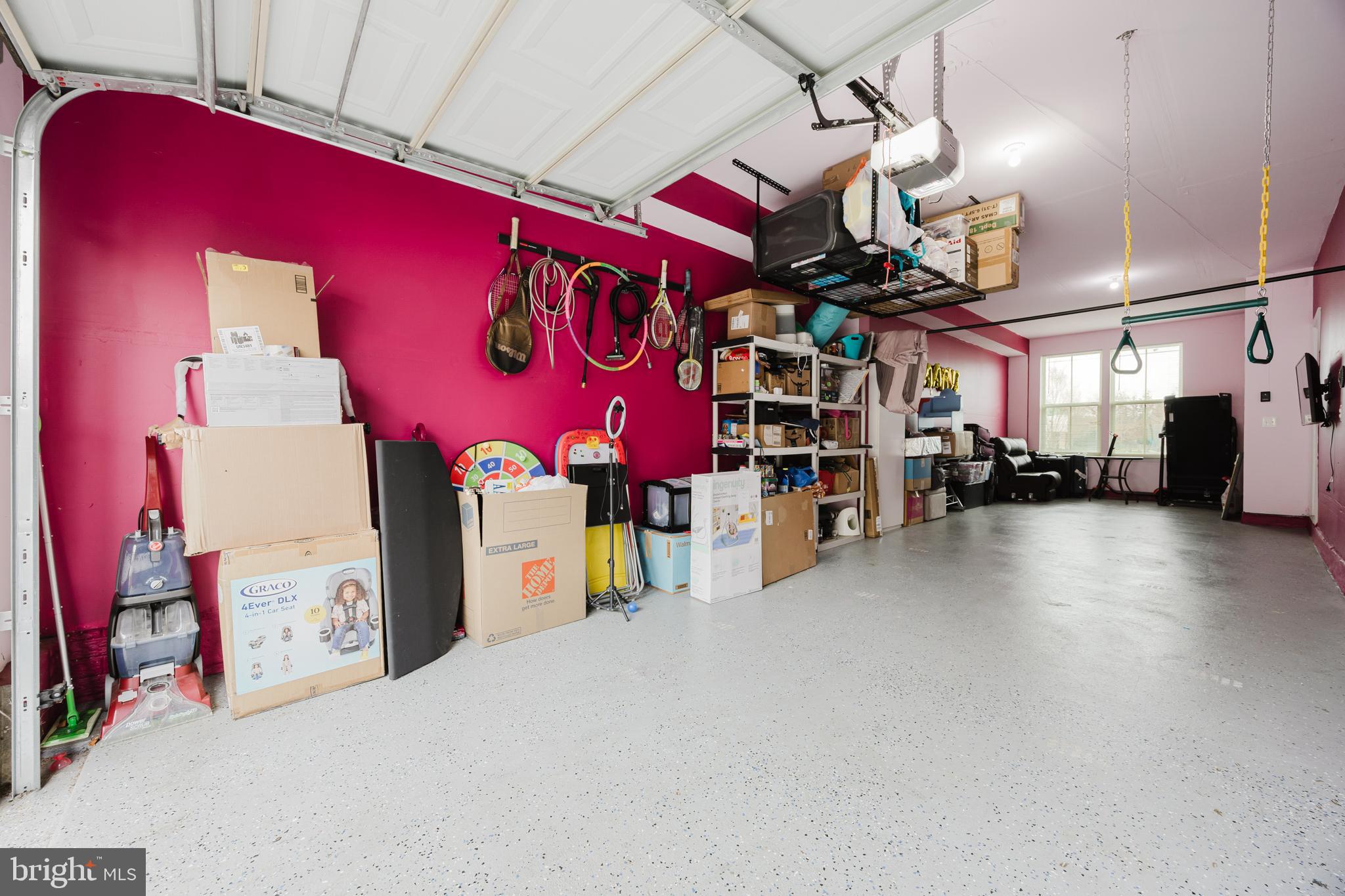 TRAILSIDE - Residential