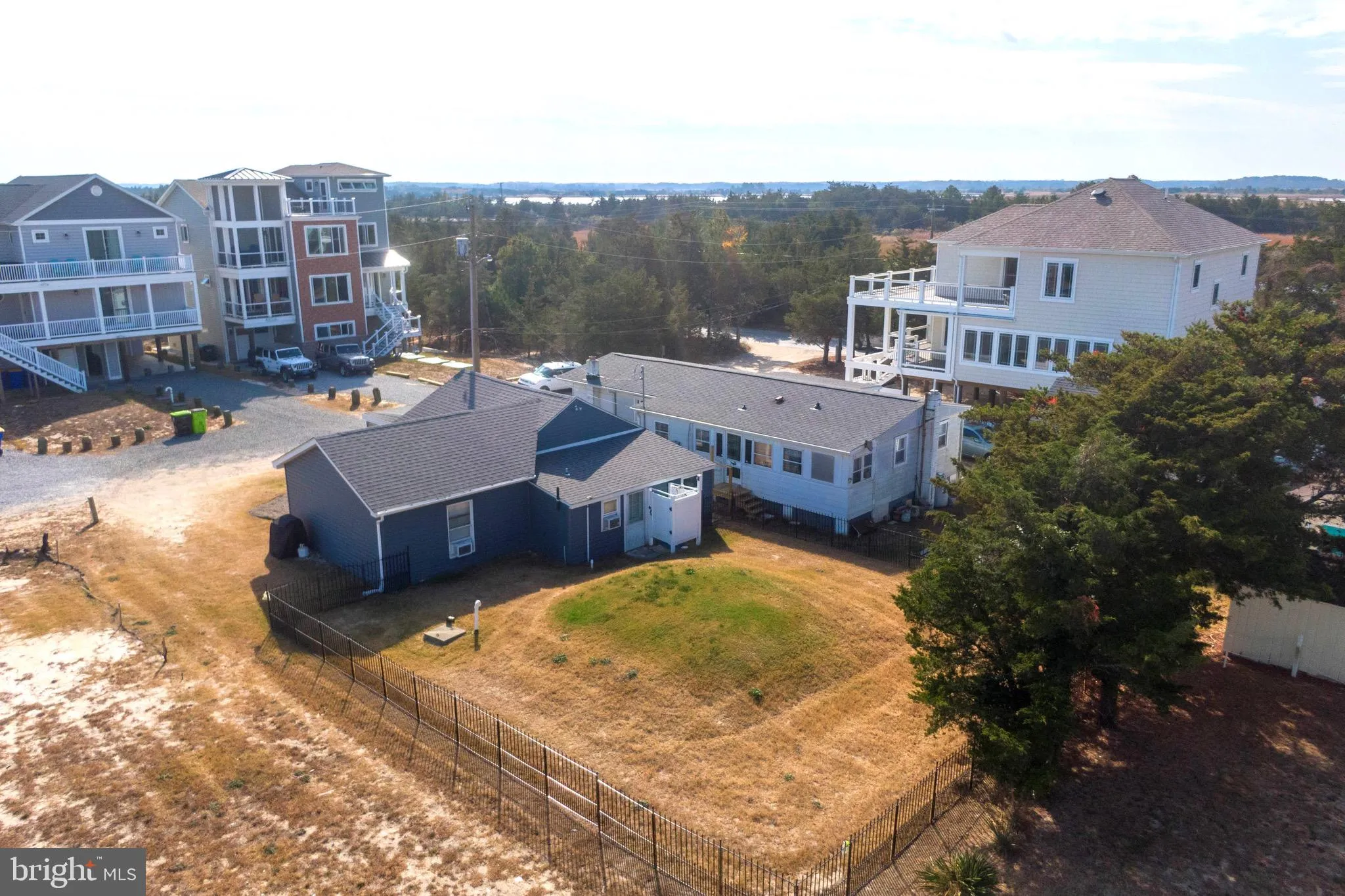 Milton, Delaware 19968, United States, 3 Bedrooms Bedrooms, ,1 BathroomBathrooms,Residential,Contingent,33537