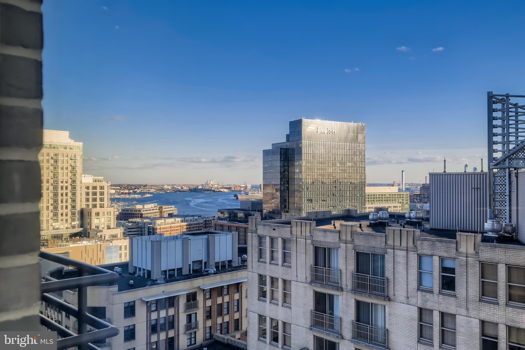 HARBOR EAST - Residential