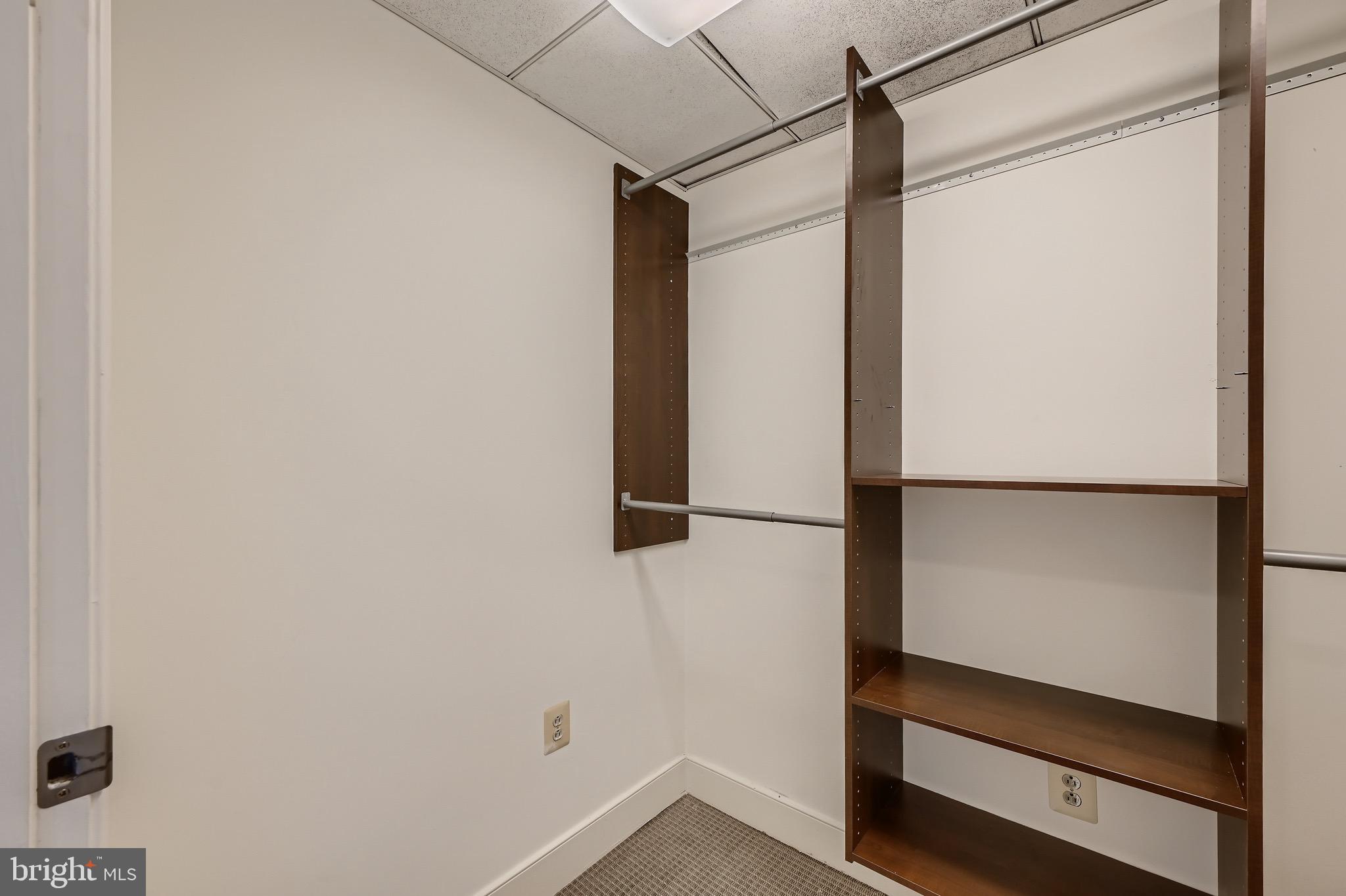 HARBOR EAST - Residential