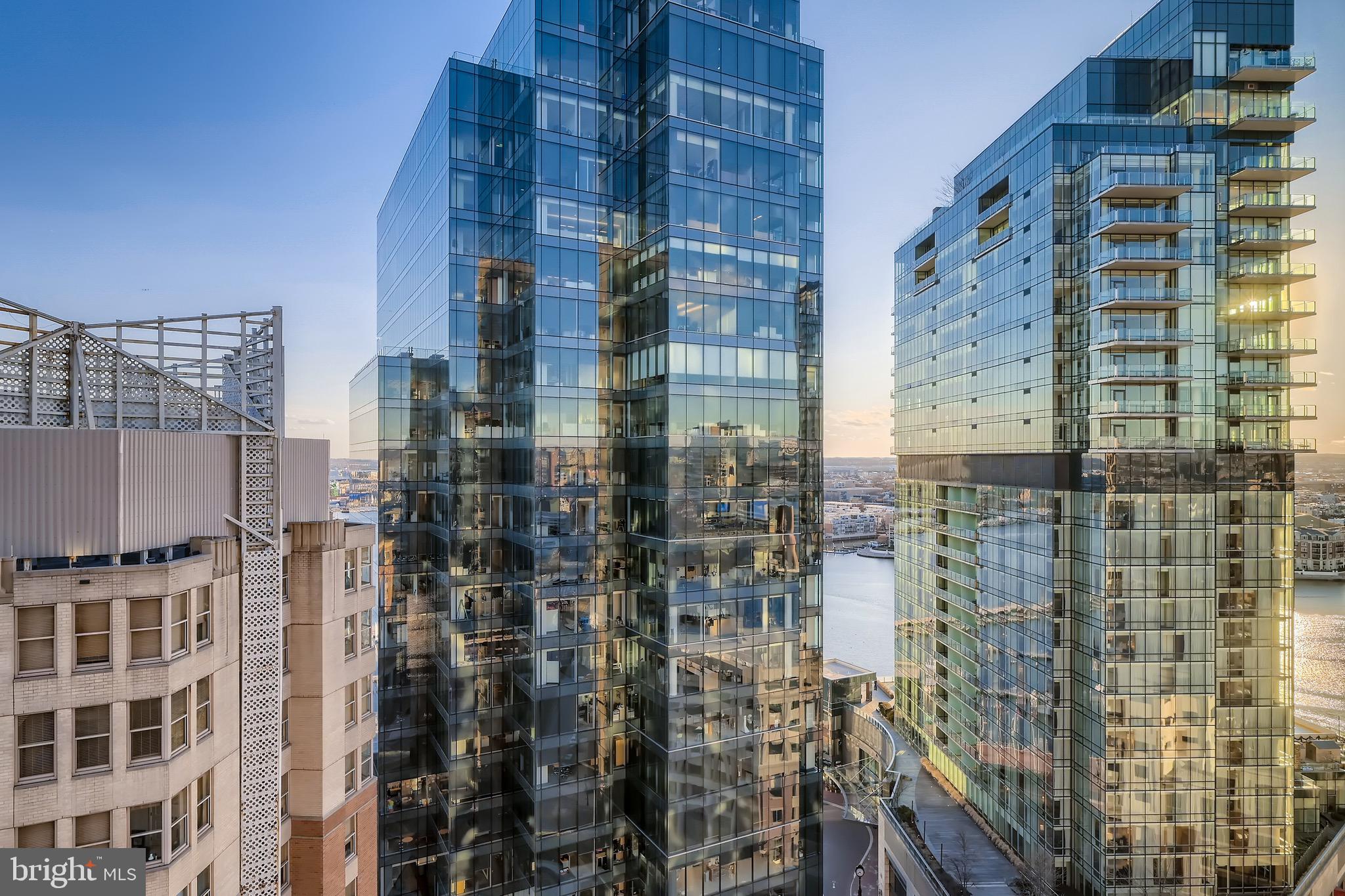 HARBOR EAST - Residential