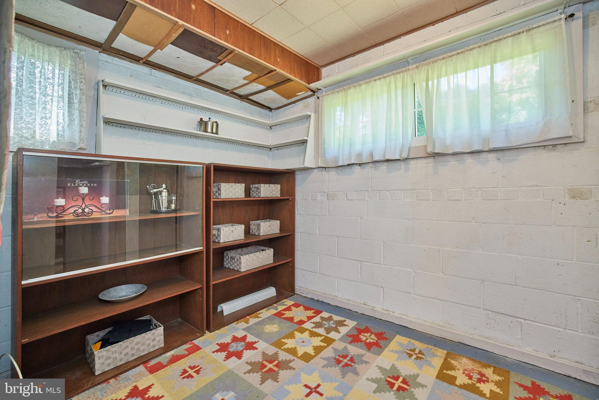 BREN MAR PARK - Residential