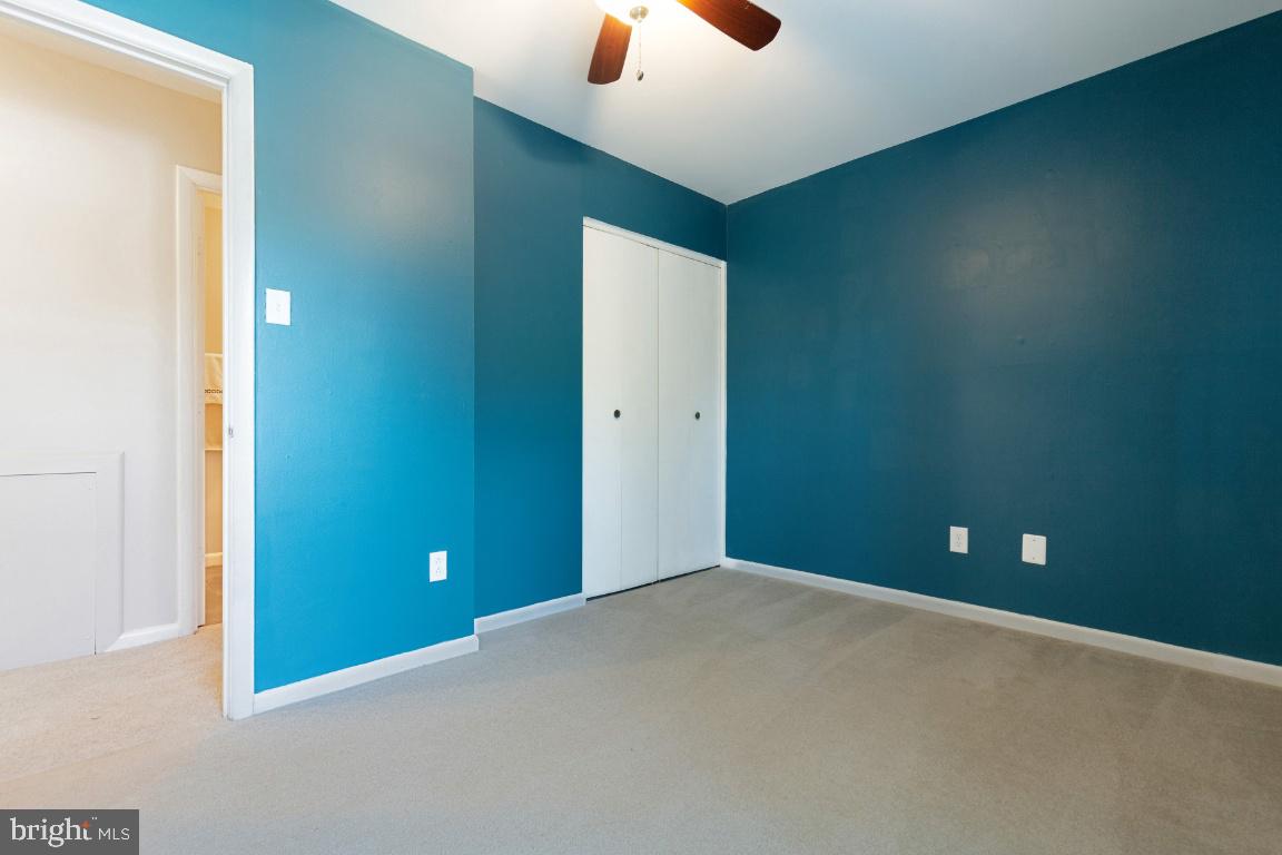 ROLLING VALLEY WEST - Residential