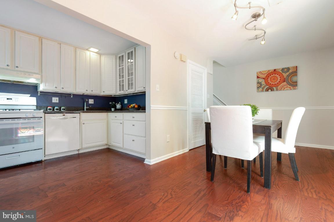 ROLLING VALLEY WEST - Residential