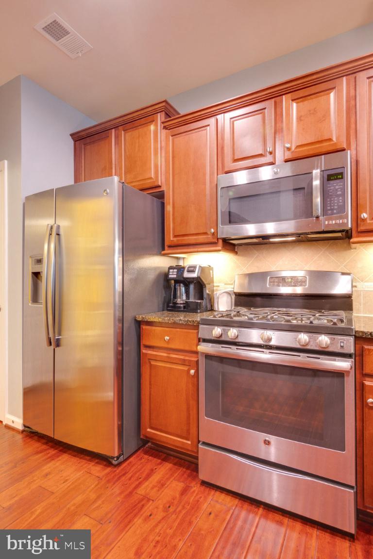 DANE RIDGE CONDO - Residential