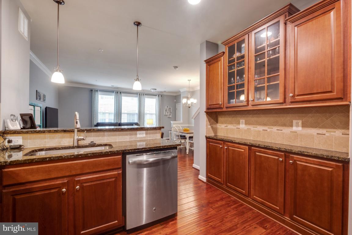 DANE RIDGE CONDO - Residential