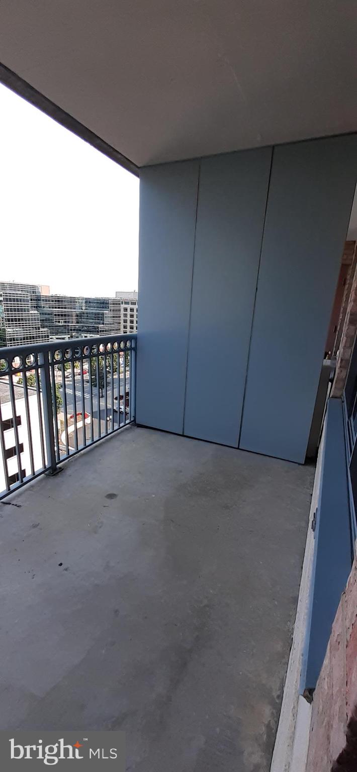 CONTINENTAL - Residential Lease