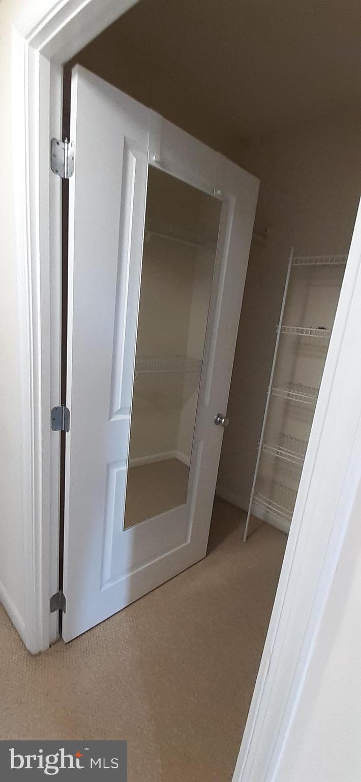 CONTINENTAL - Residential Lease