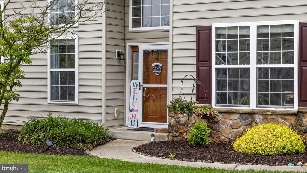 Photo of 1520 Lexington Way, MORGANTOWN, PA 19543 (MLS # PABK2061254)