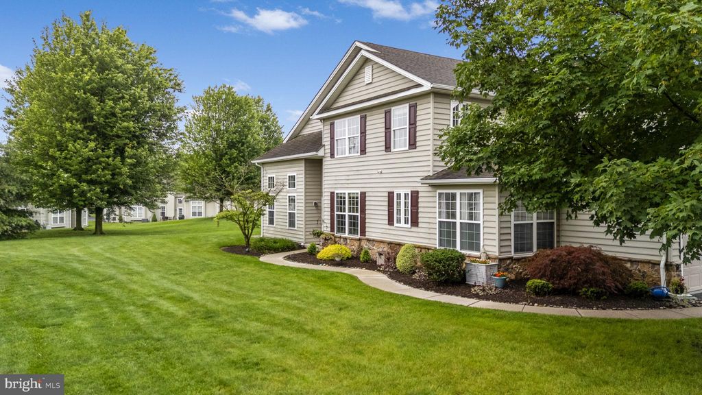 Photo of 1520 Lexington Way, MORGANTOWN, PA 19543 (MLS # PABK2061254)