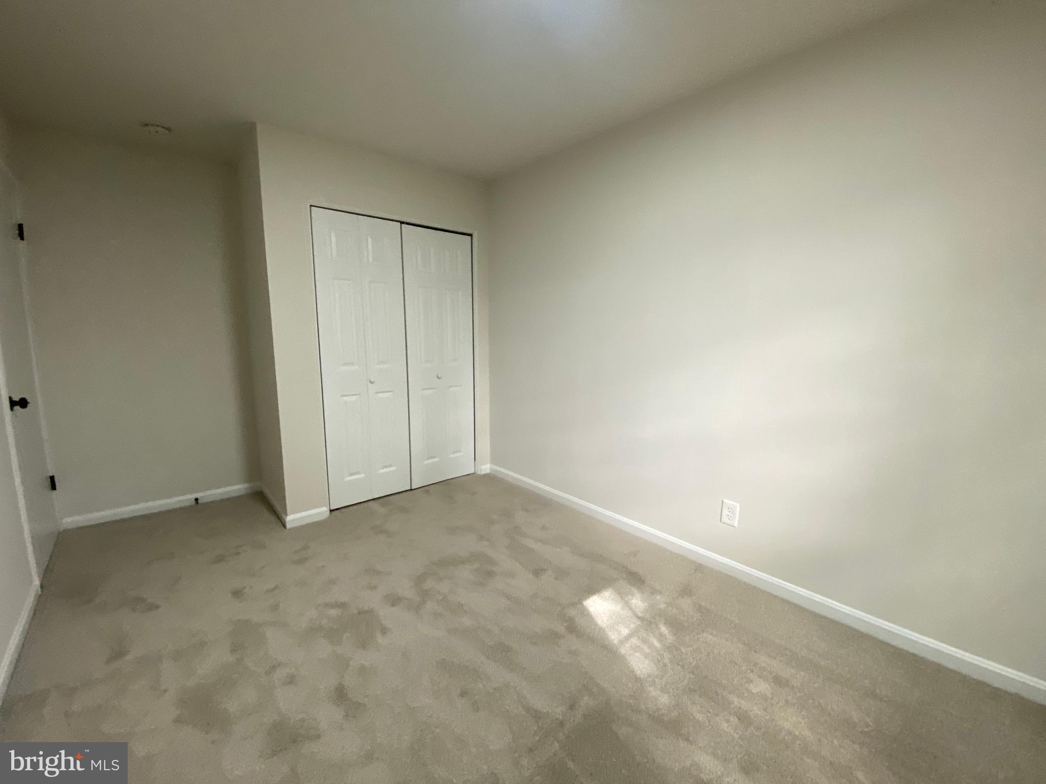 OLDE GREENWICH - Residential Lease