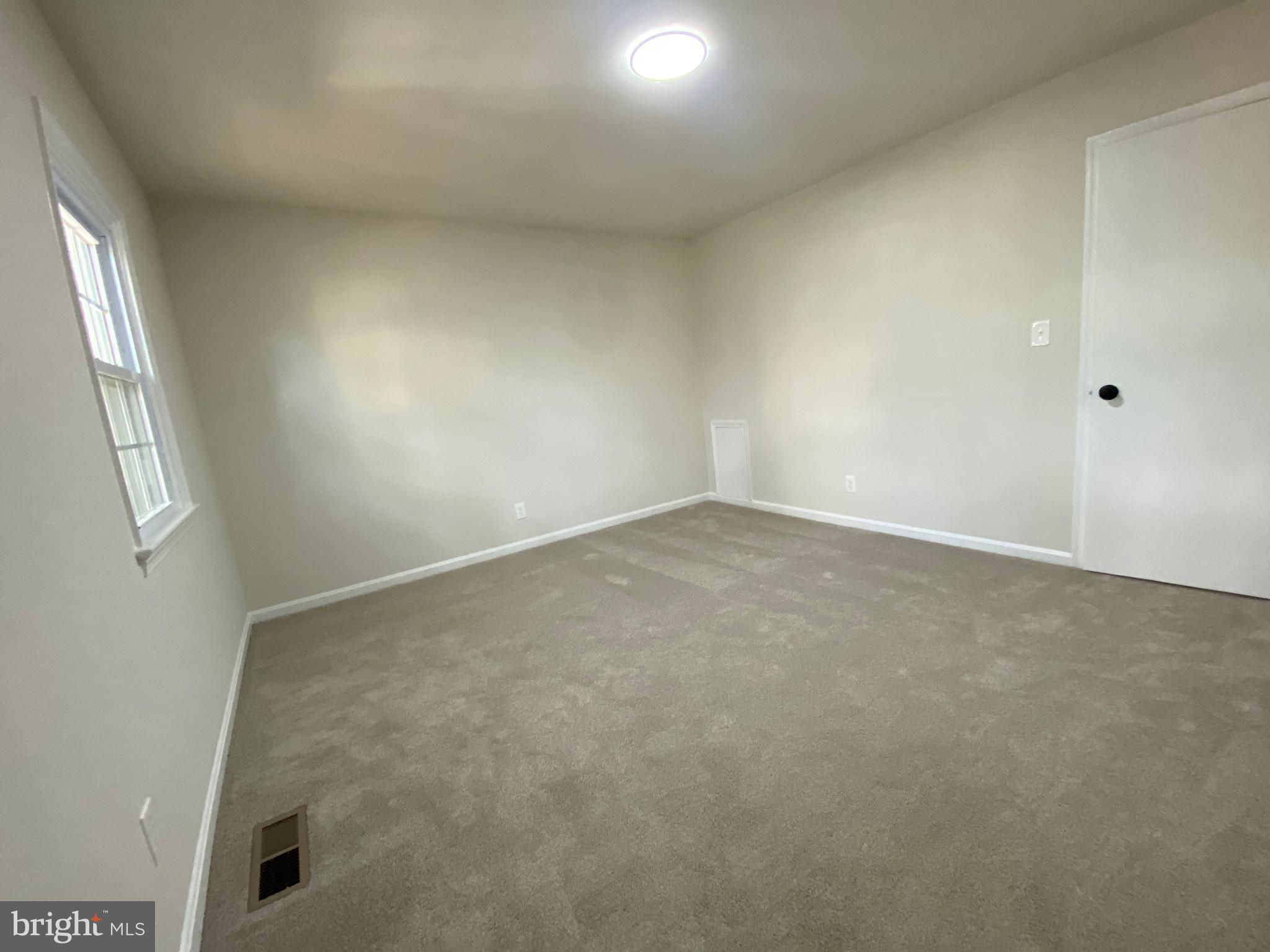 OLDE GREENWICH - Residential Lease