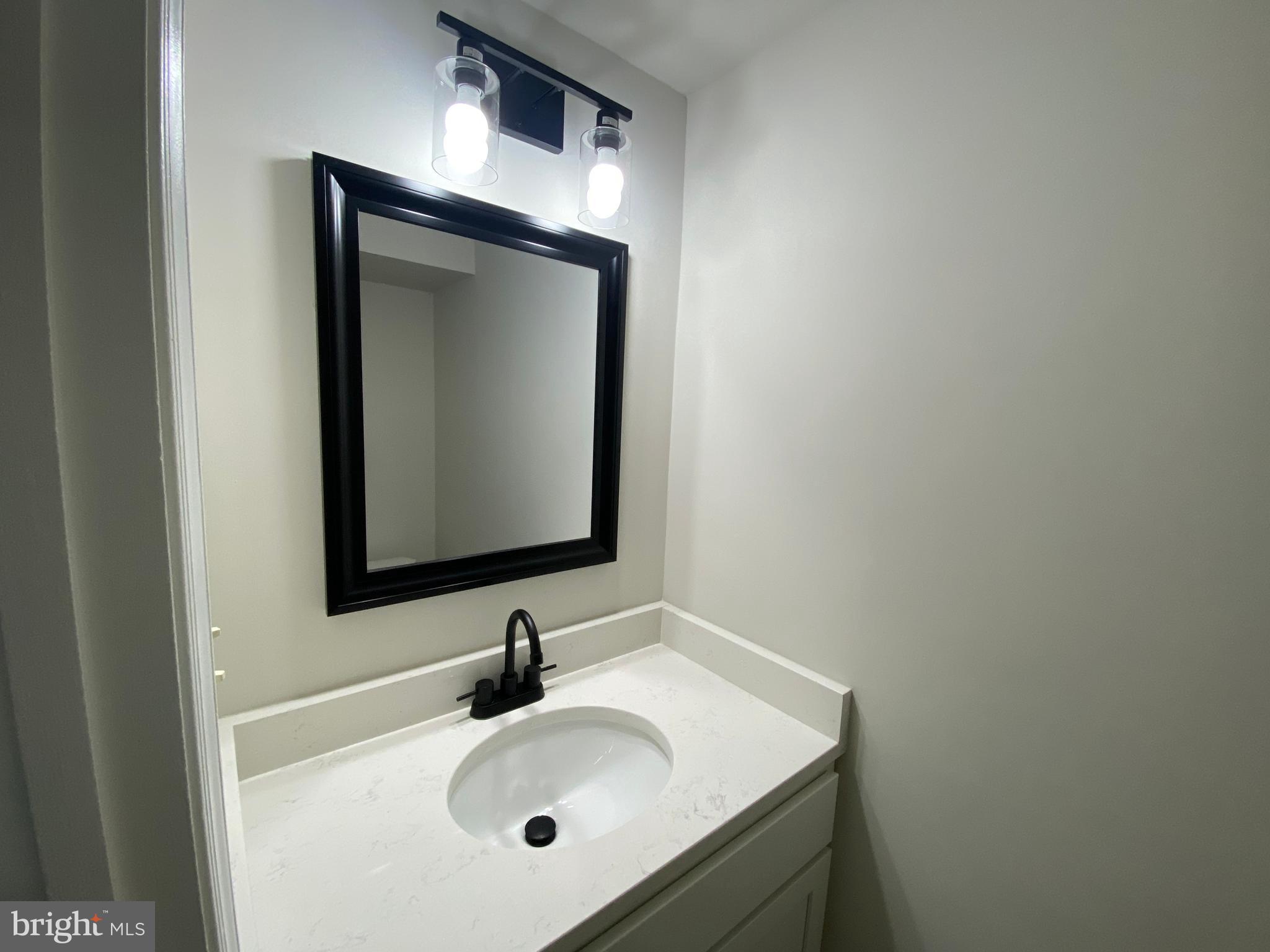 OLDE GREENWICH - Residential Lease