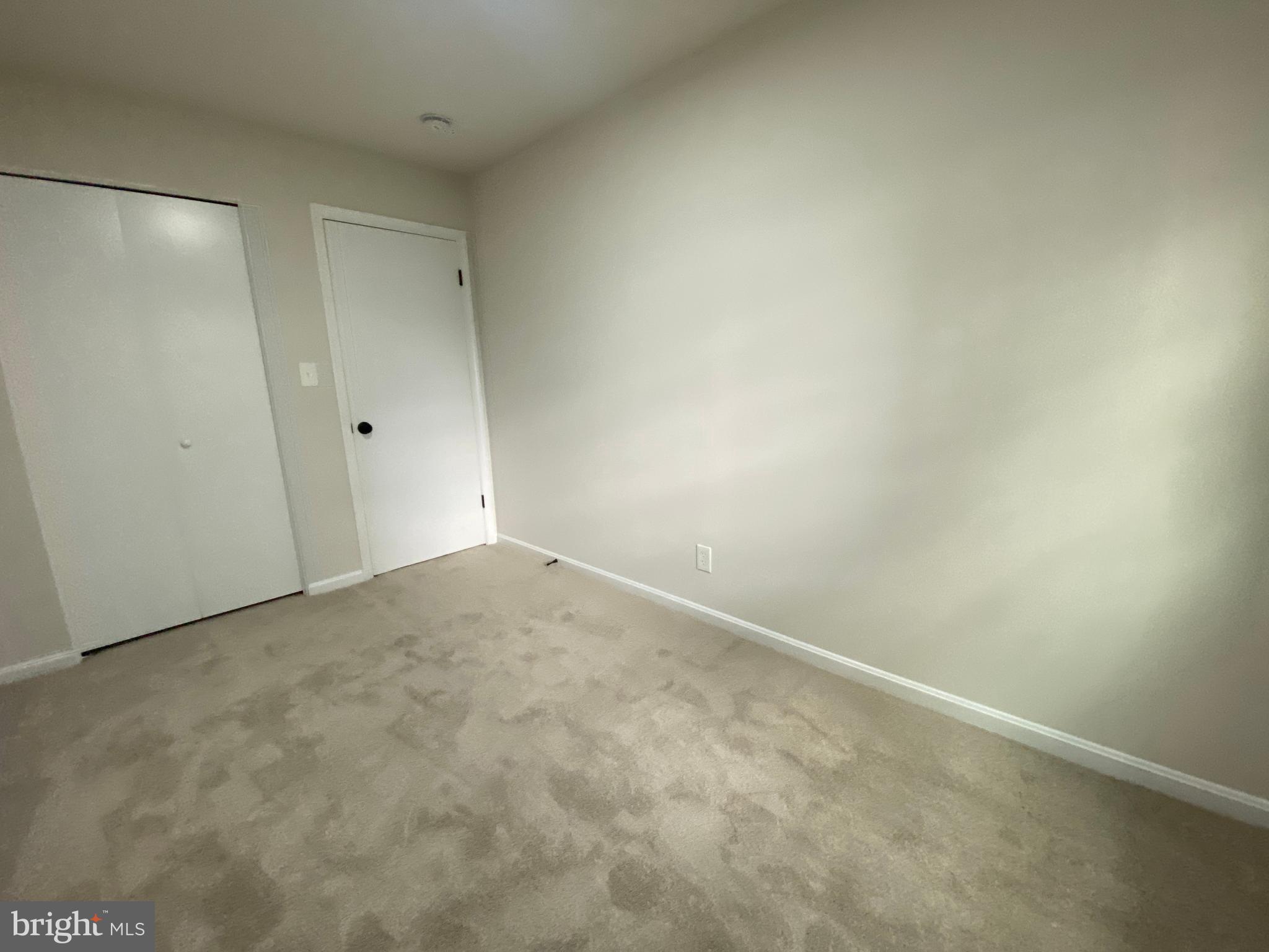 OLDE GREENWICH - Residential Lease