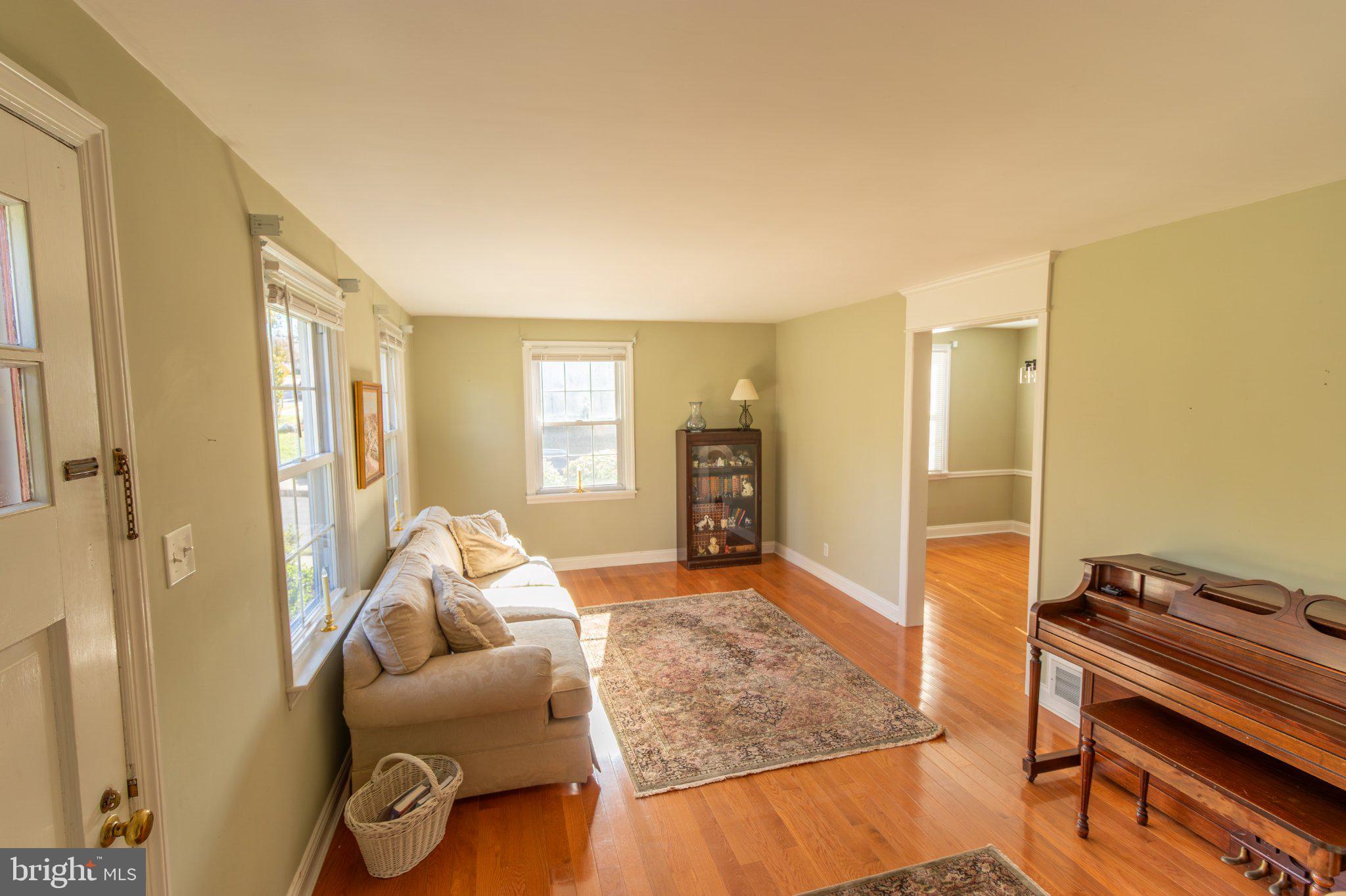 428 INMAN TERRACE