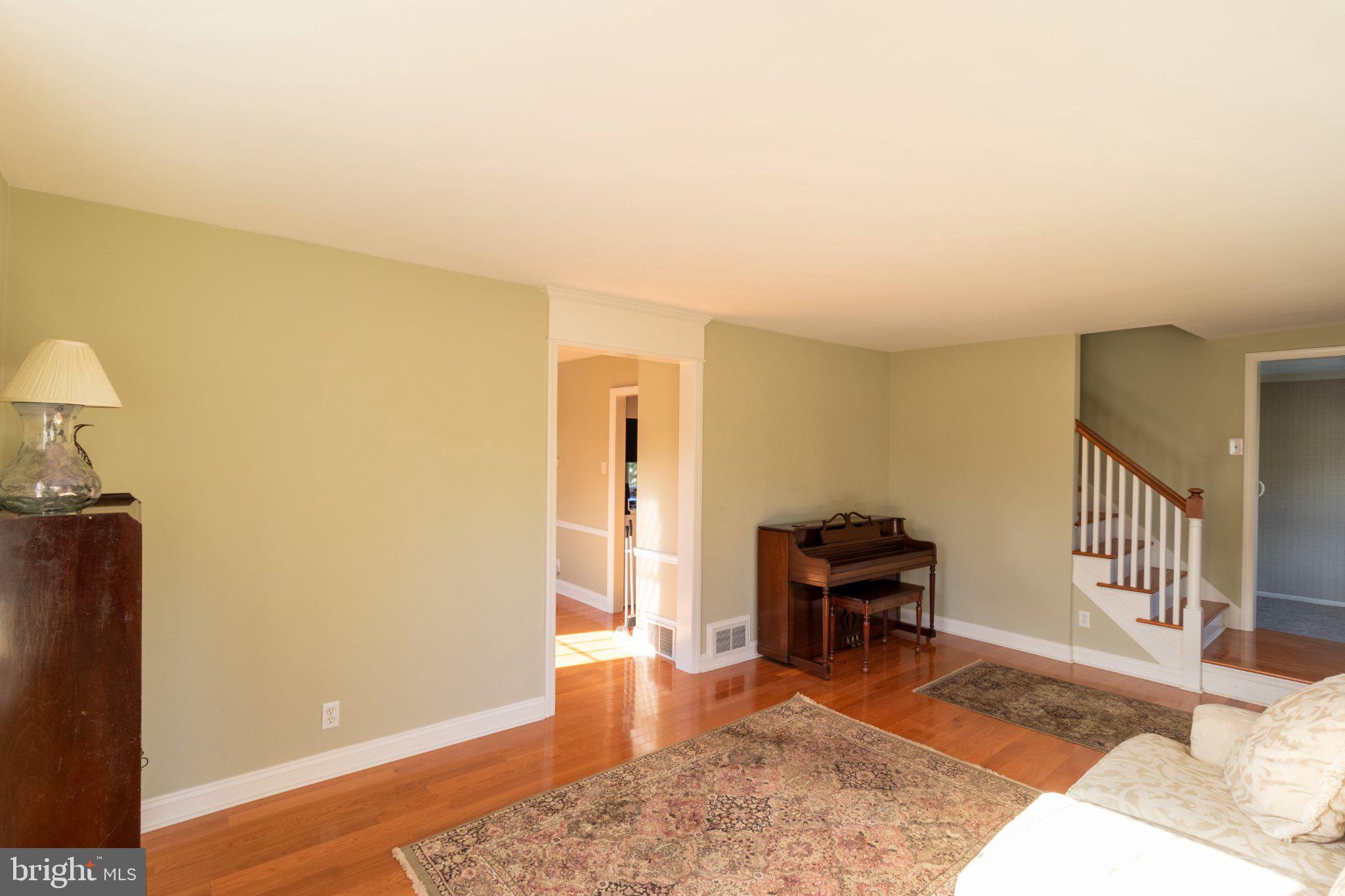 428 INMAN TERRACE