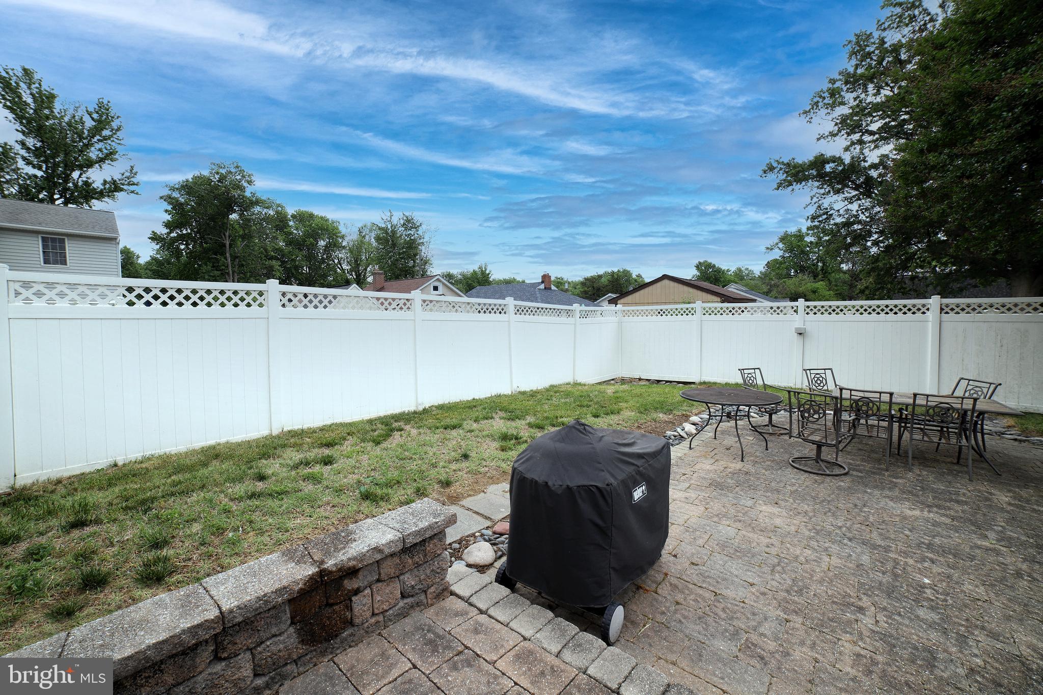 SELBY ON THE BAY - Residential