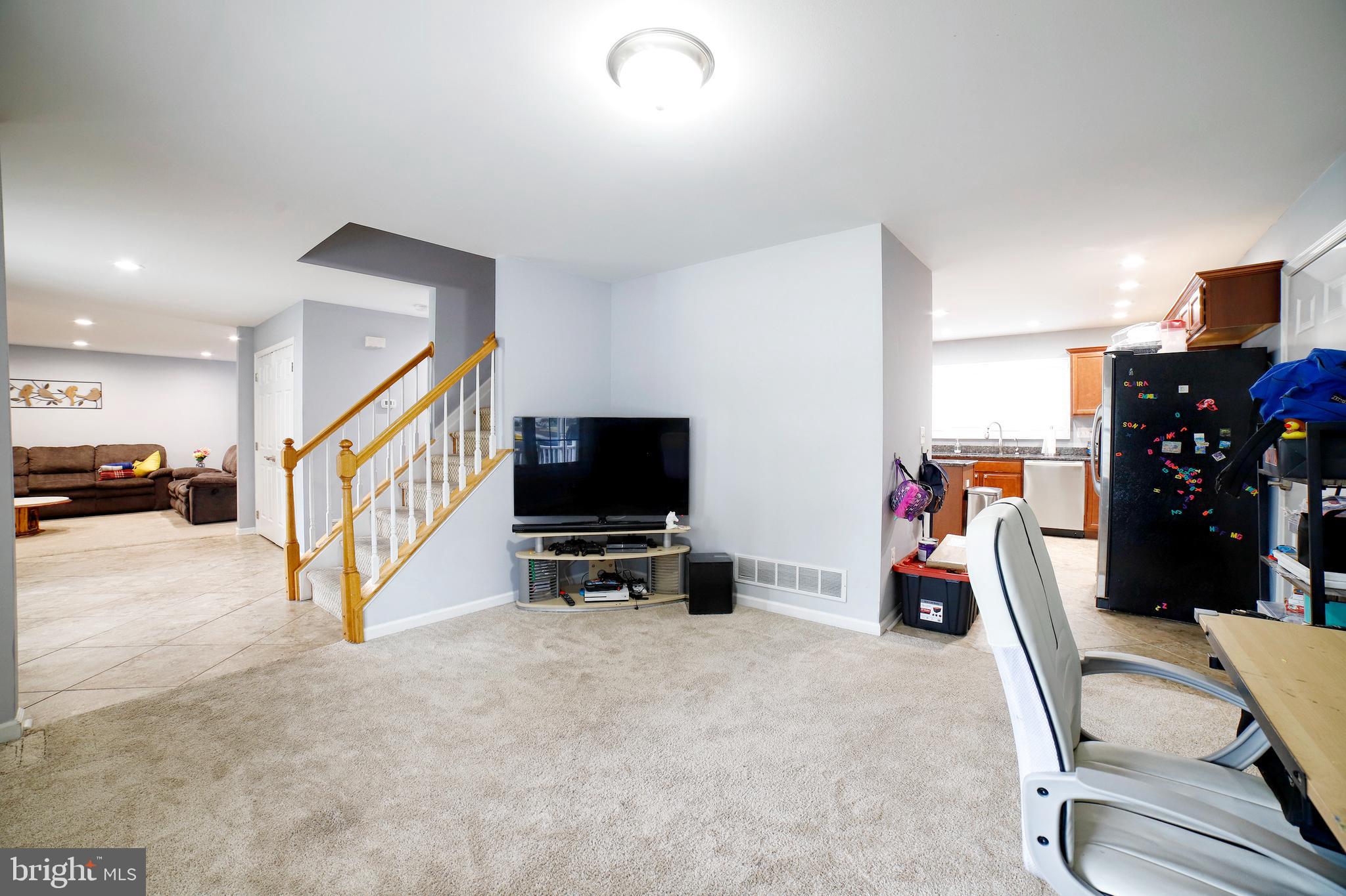 SELBY ON THE BAY - Residential