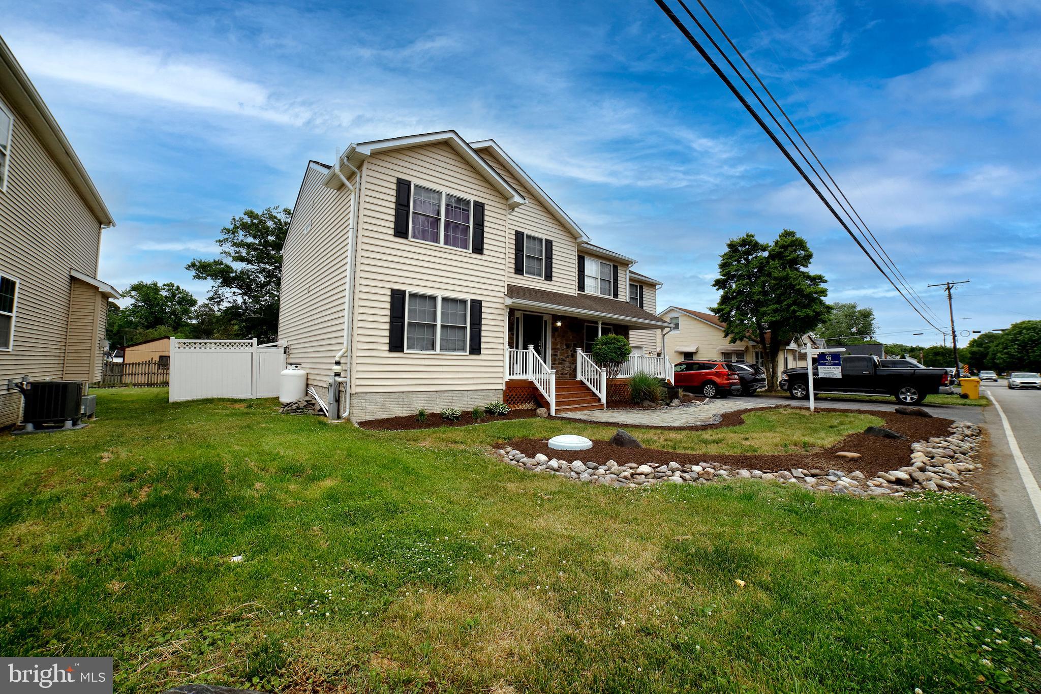 SELBY ON THE BAY - Residential