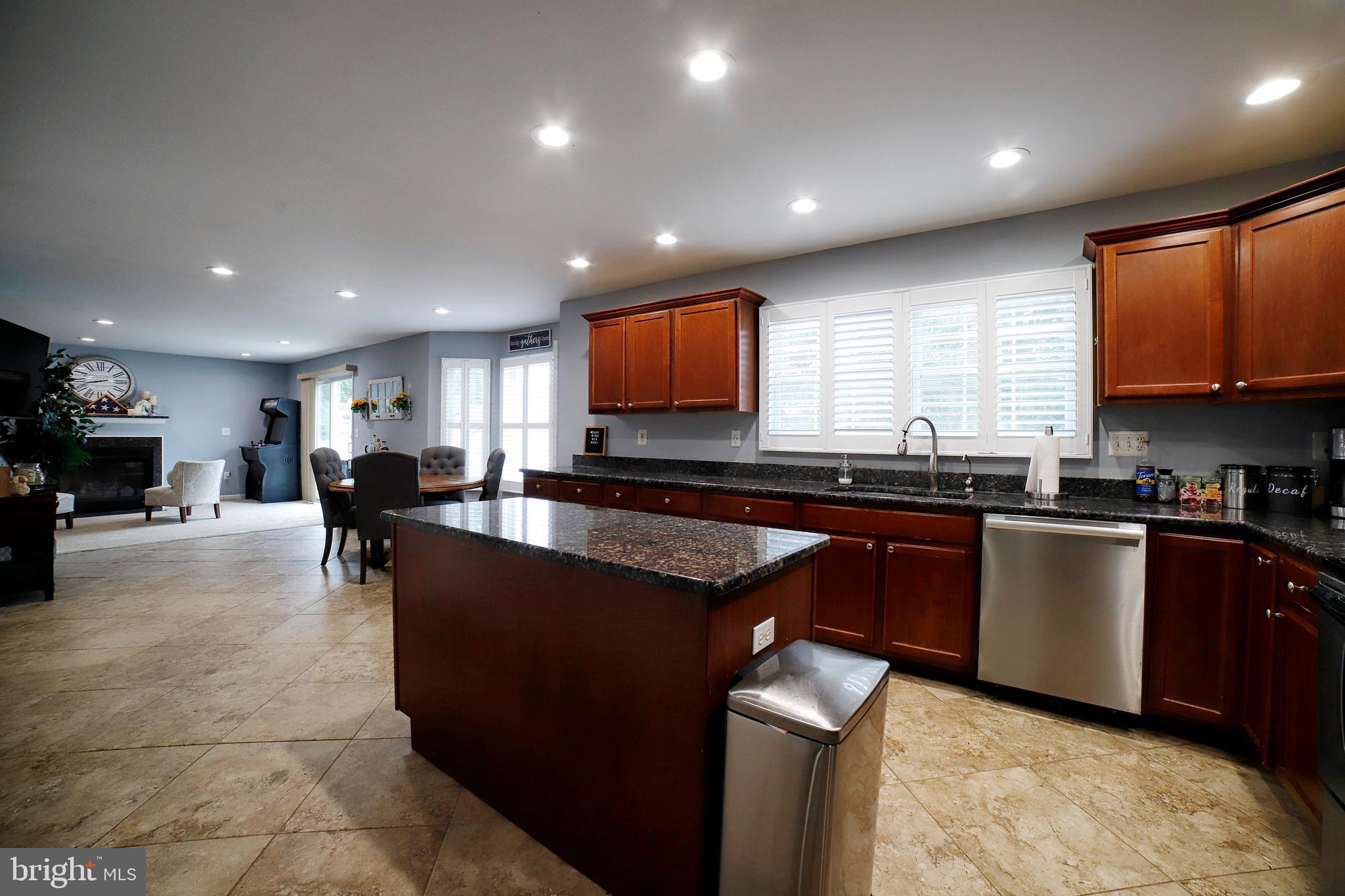 SELBY ON THE BAY - Residential