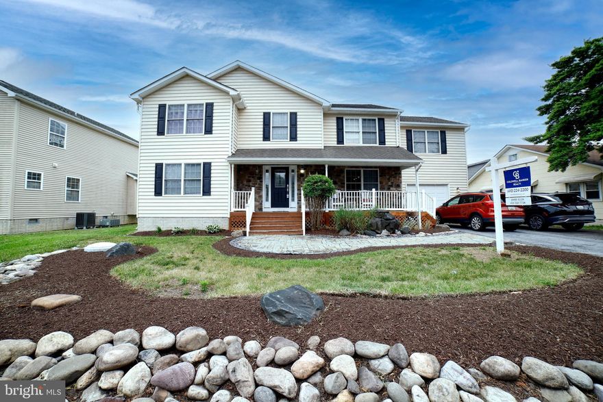 This home is warm and welcoming. Located in the waterfront amenity rich neighborhood of Selby on the Bay. Complete with an open floorplan that includes large rooms, lovely finishes and a basement where you can create your dream space. Enjoy the expansive living area with gas fireplace, eat in kitchen overlooking the beautifully appointed backyard. Upstairs  you will find 3 large bedrooms and  a large hall bathroom, an upper level laundry room along with a huge Primary bedroom with large workout room or study. large walk-in closet  and large primary bath.  Attached one car garage with overhead storage galore. The fully fenced yard includes beautifully hardscaped curved patio and plenty of room for a pool, hot tub or an outdoor kitchen area.  Located 6 blocks from the waterfront amenities including a community pier, boat ramp, kayak/canoe storage, beach, enclosed swim area with platform, picnic area, tot lot, basketball courts, large field for all kinds of games or just for running your pets. Also, a beautiful waterfront community center where there are community events and also available for rent by residents of Selby on the Bay. You will fall in love with this home