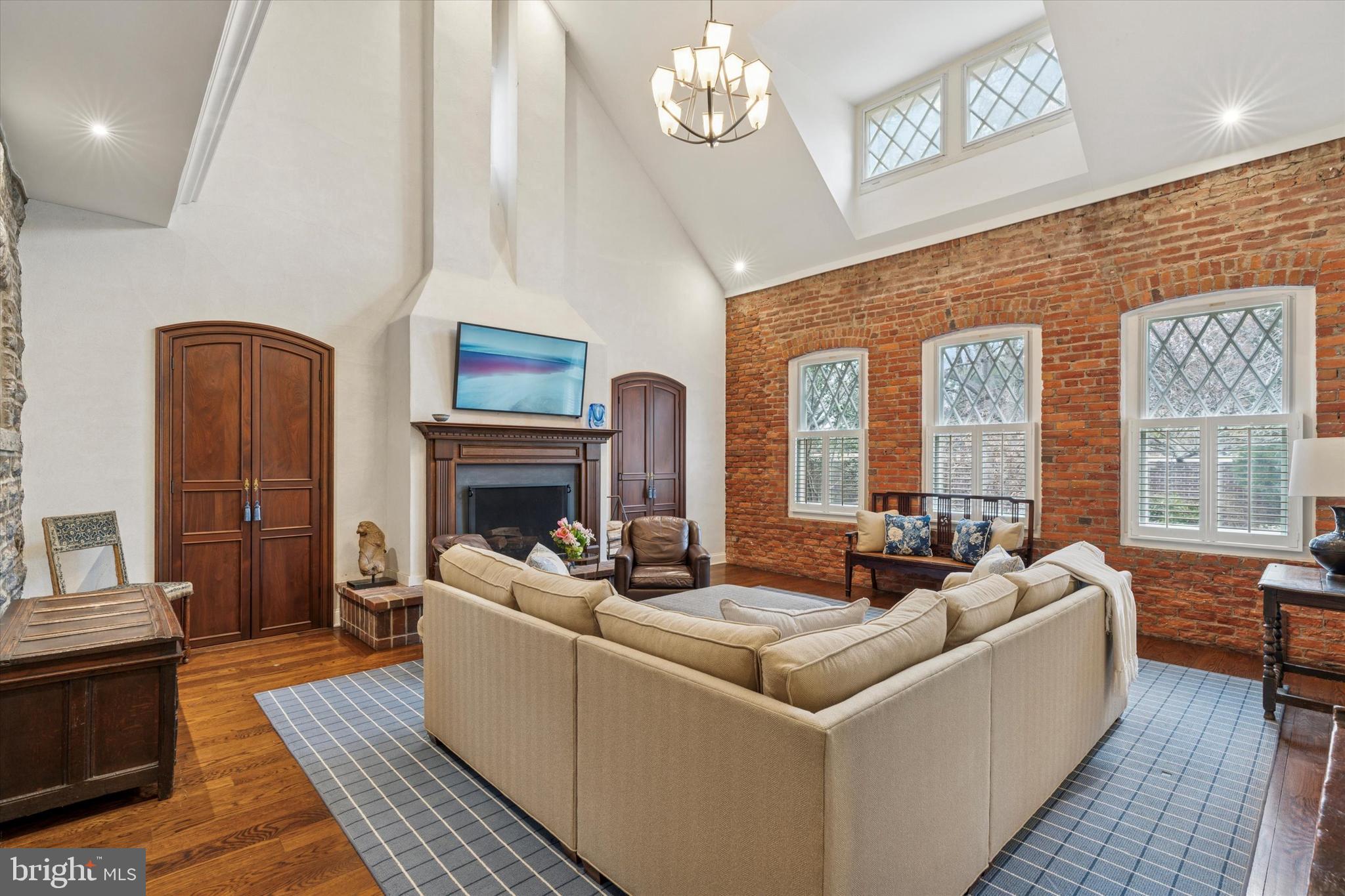 PENN VALLEY - Residential