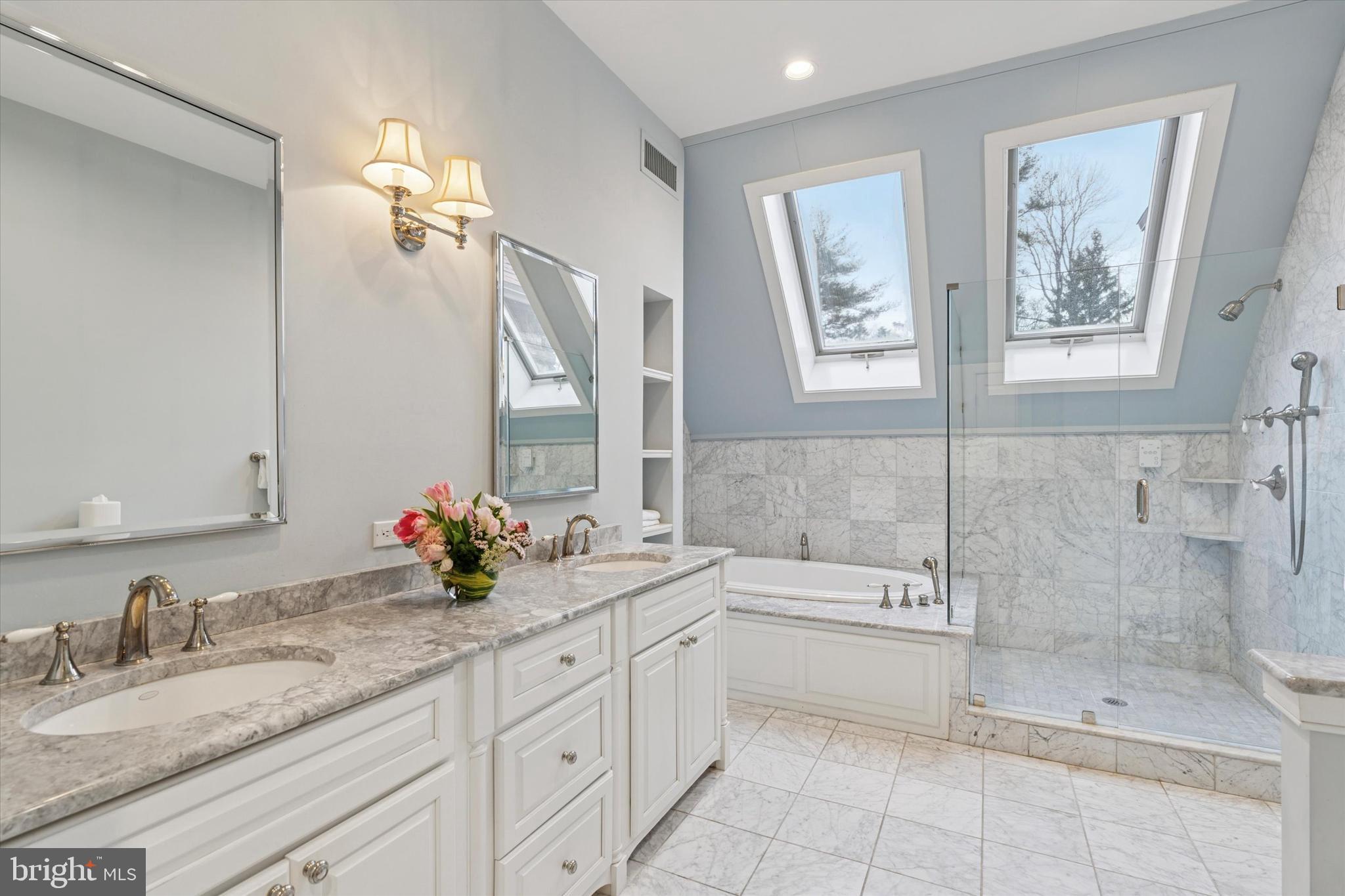 PENN VALLEY - Residential