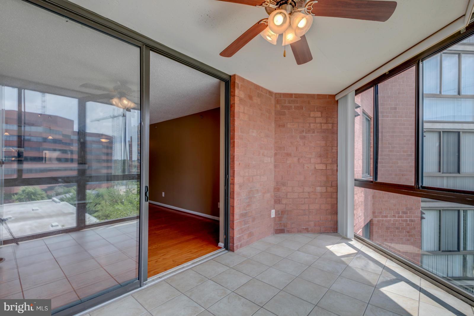 WESTVIEW AT BALLSTON METRO - Residential