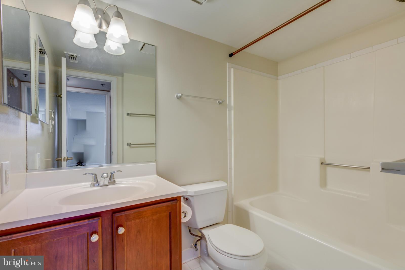 WESTVIEW AT BALLSTON METRO - Residential