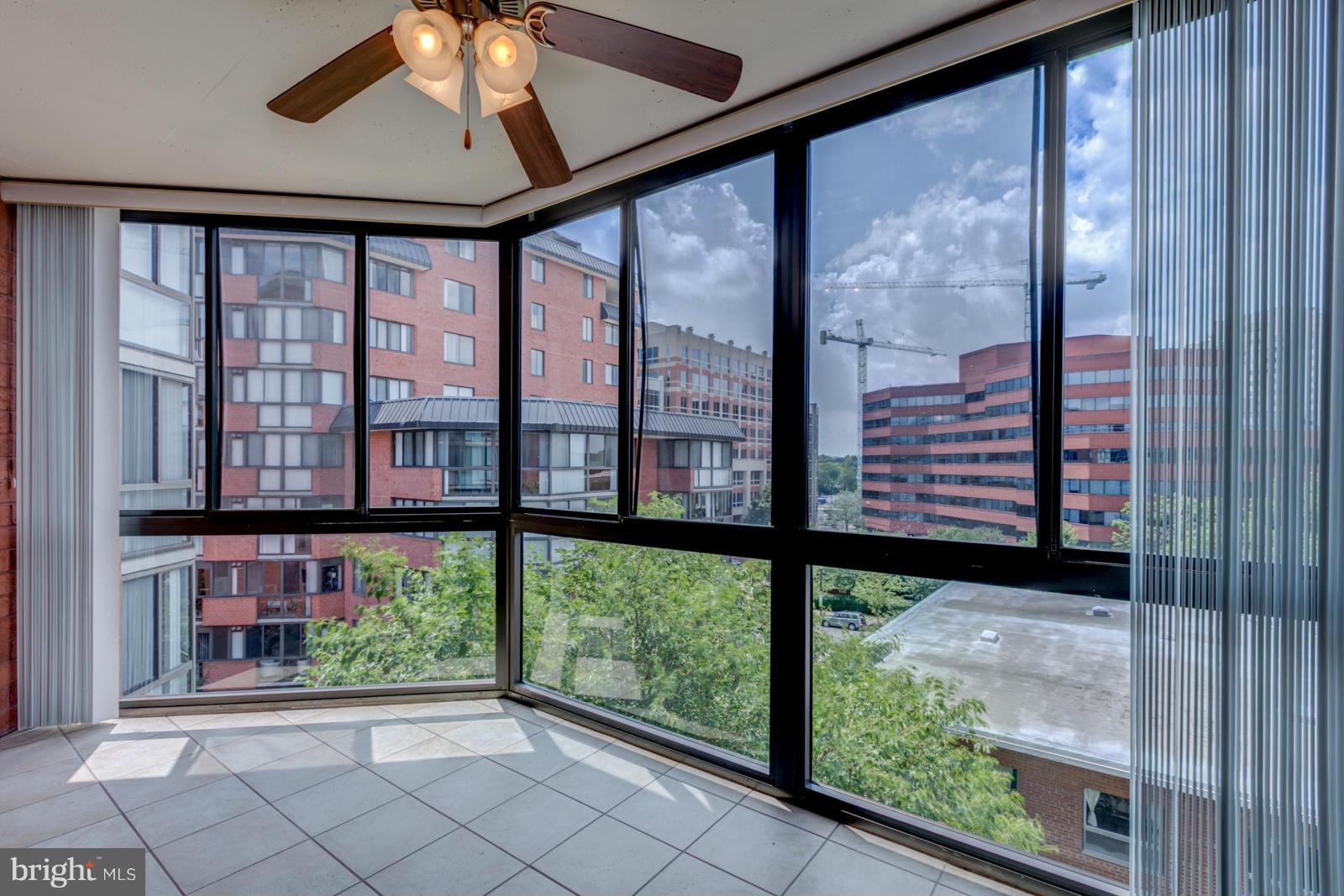 WESTVIEW AT BALLSTON METRO - Residential