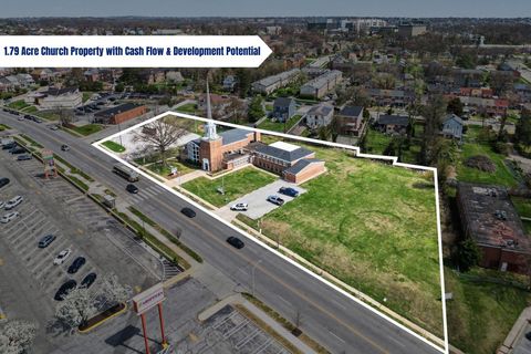 Photo of 5615 The Alameda, BALTIMORE, MD 21239 (MLS # MDBA2204986)