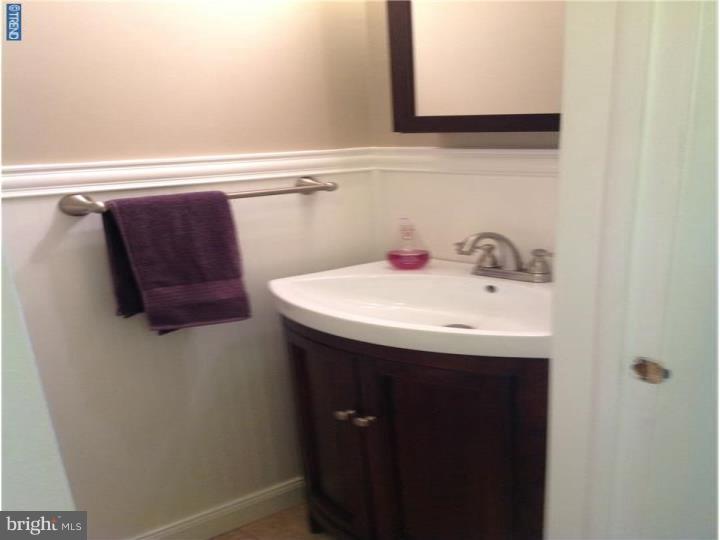 WEST HILLS - Residential