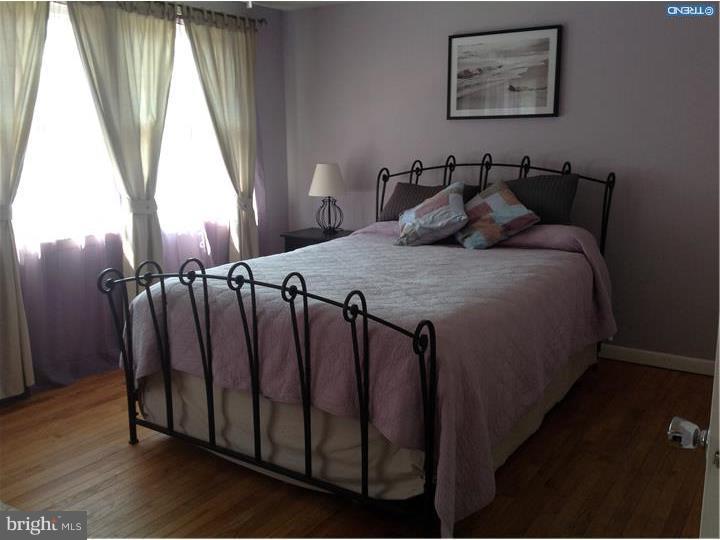 WEST HILLS - Residential