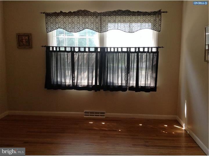 WEST HILLS - Residential