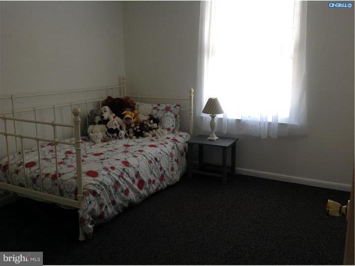 WEST HILLS - Residential