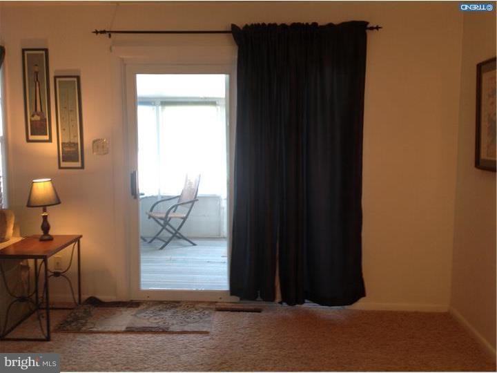 WEST HILLS - Residential