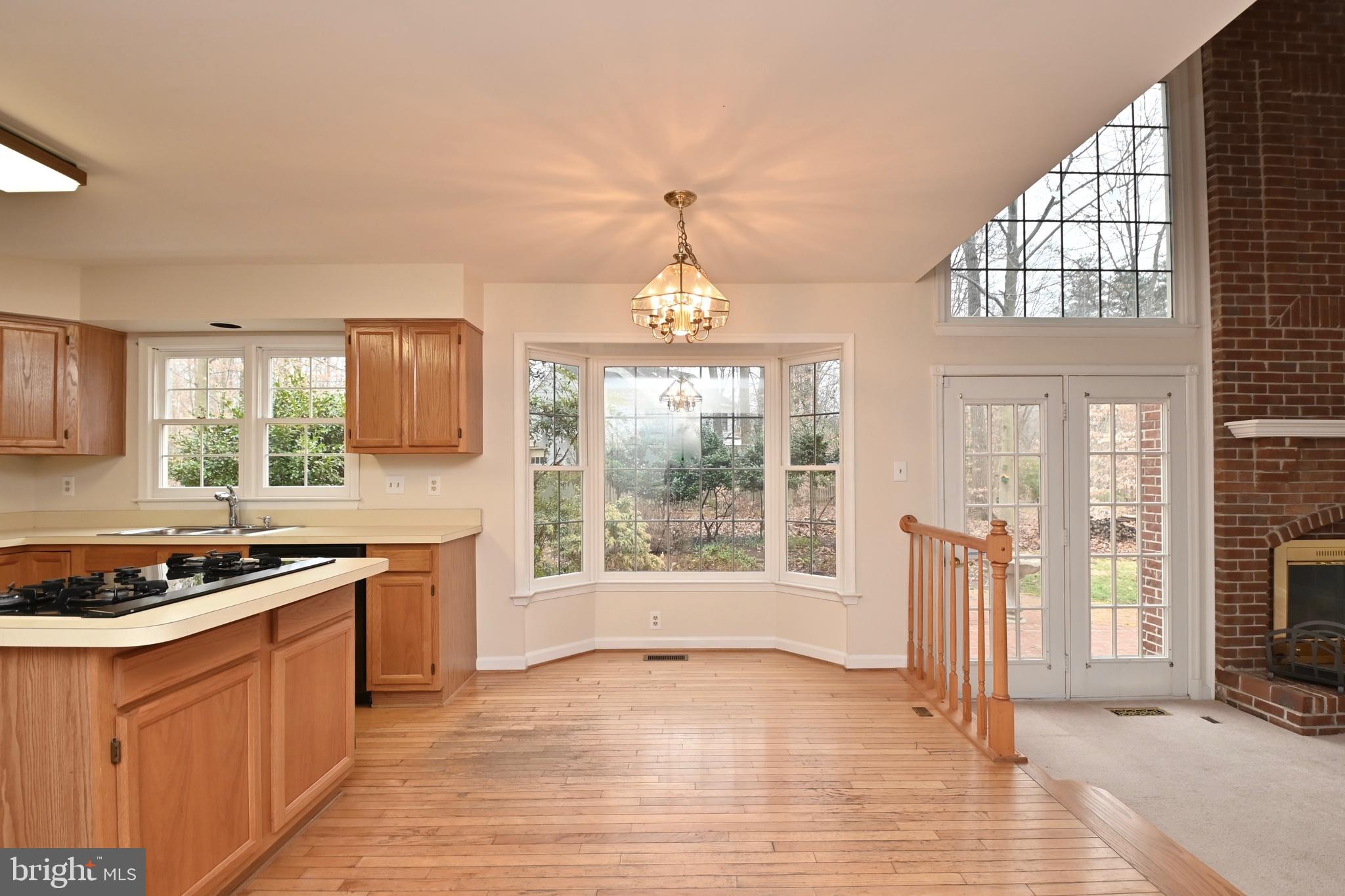 COLONY CREEK - Residential