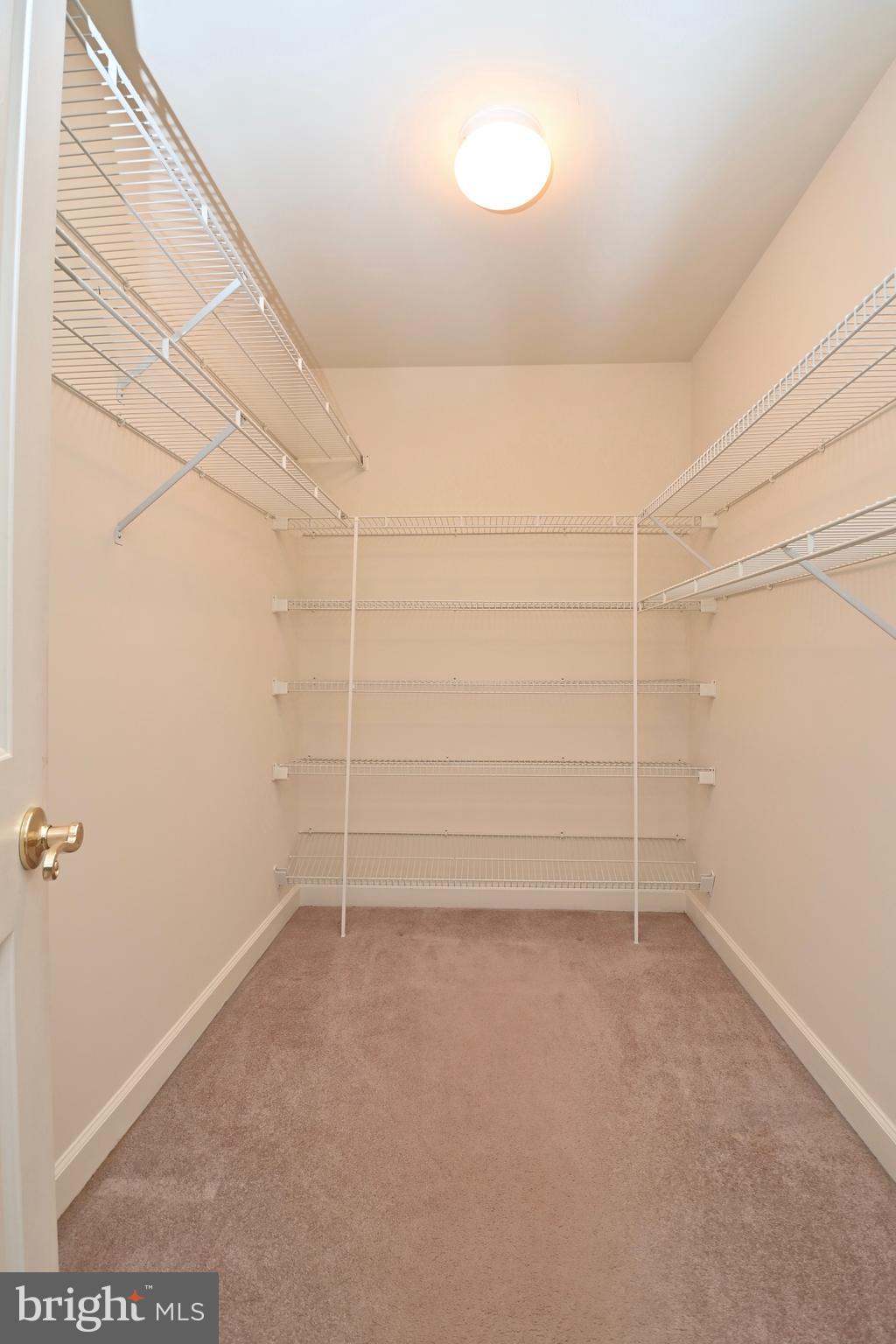 COLONY CREEK - Residential