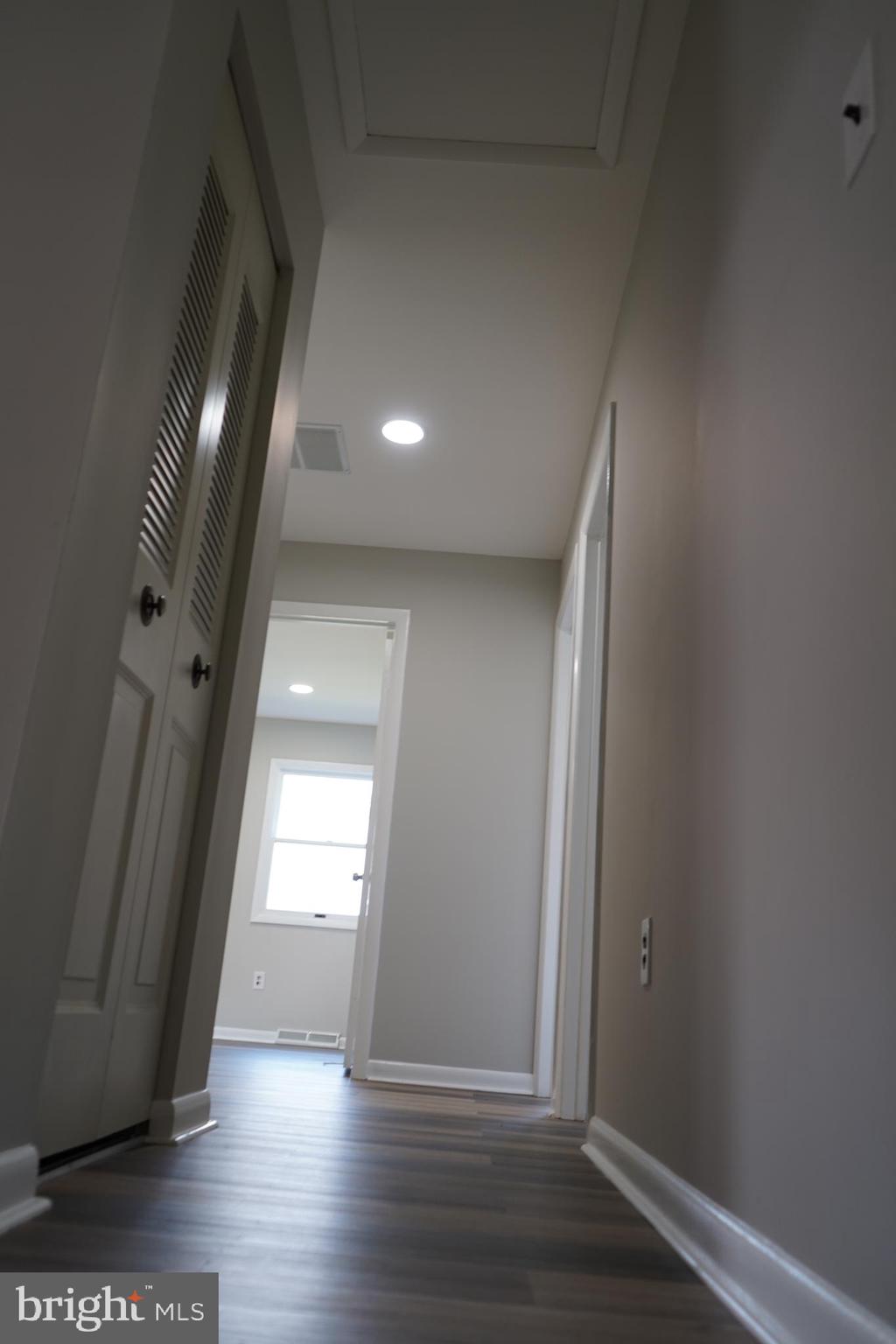 WHITE MARSH - Residential