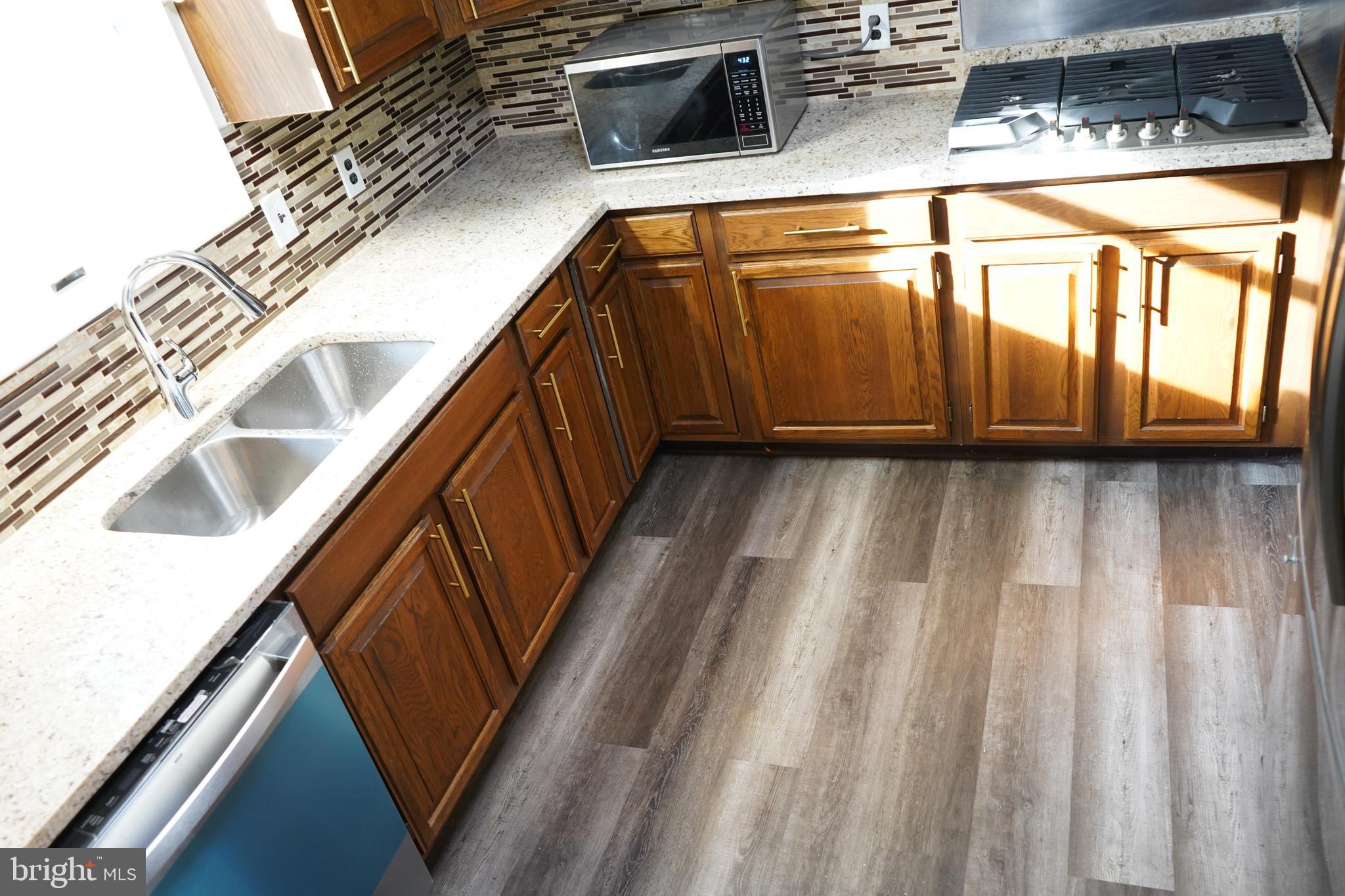 WHITE MARSH - Residential