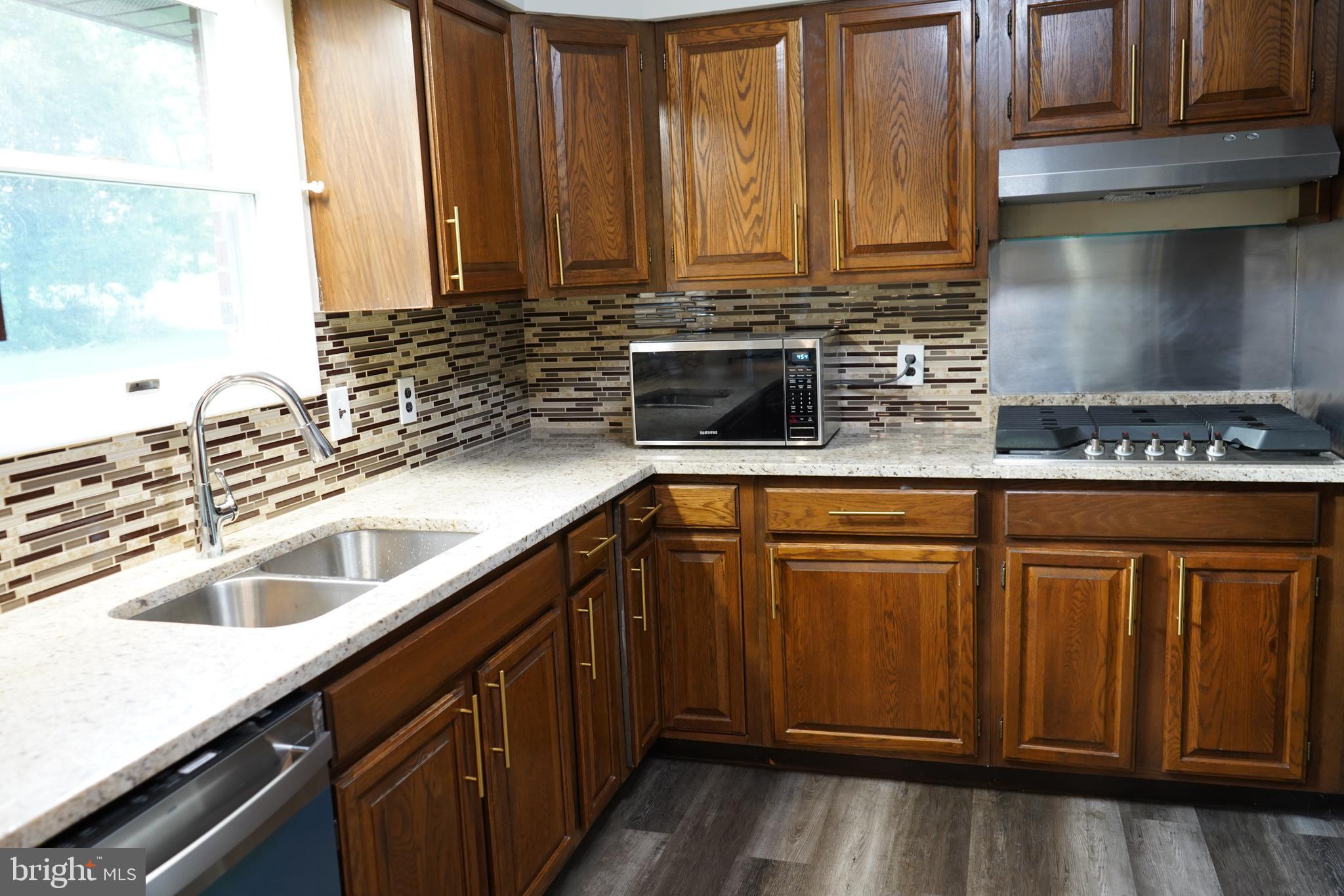 WHITE MARSH - Residential