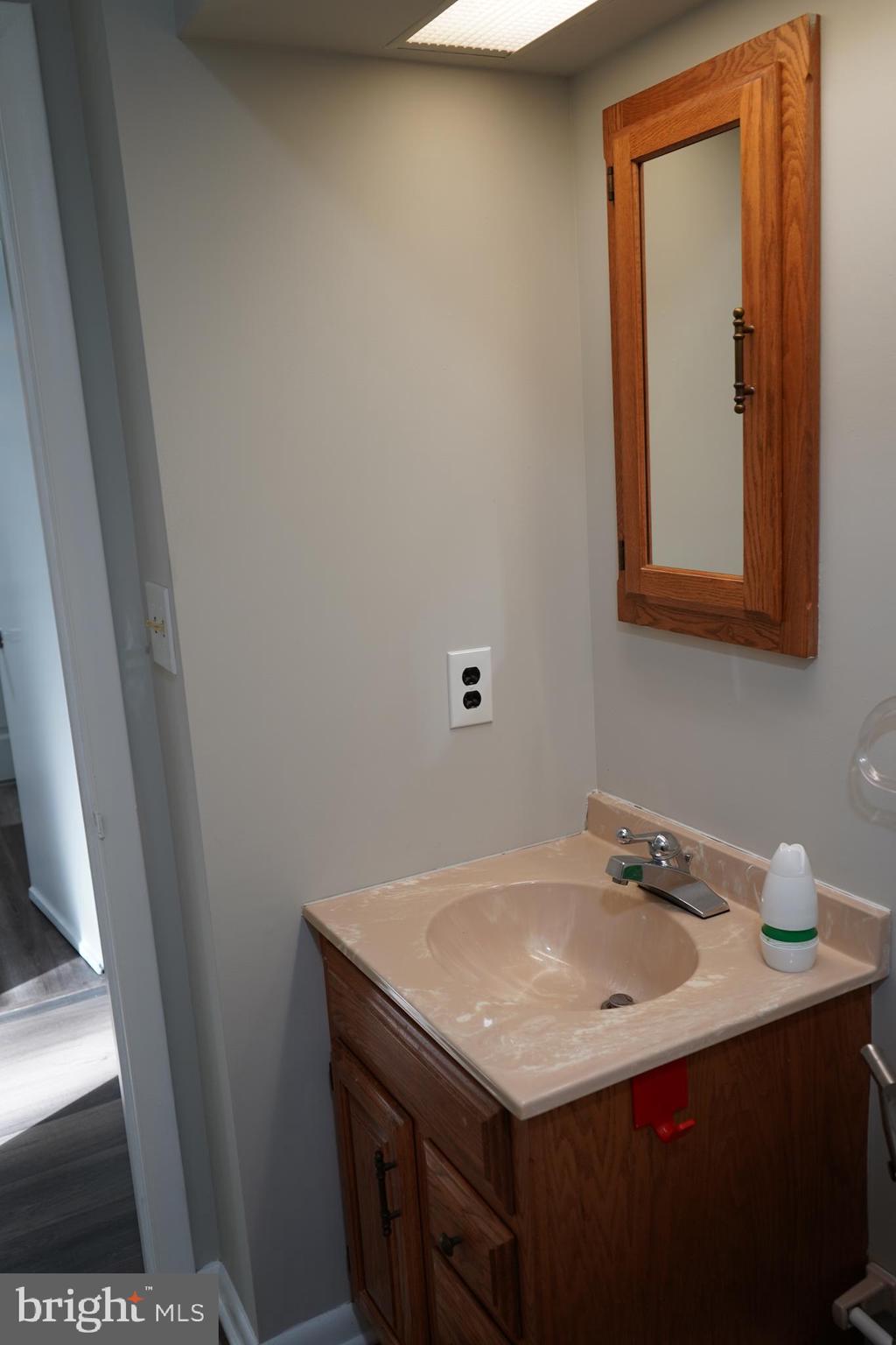 WHITE MARSH - Residential