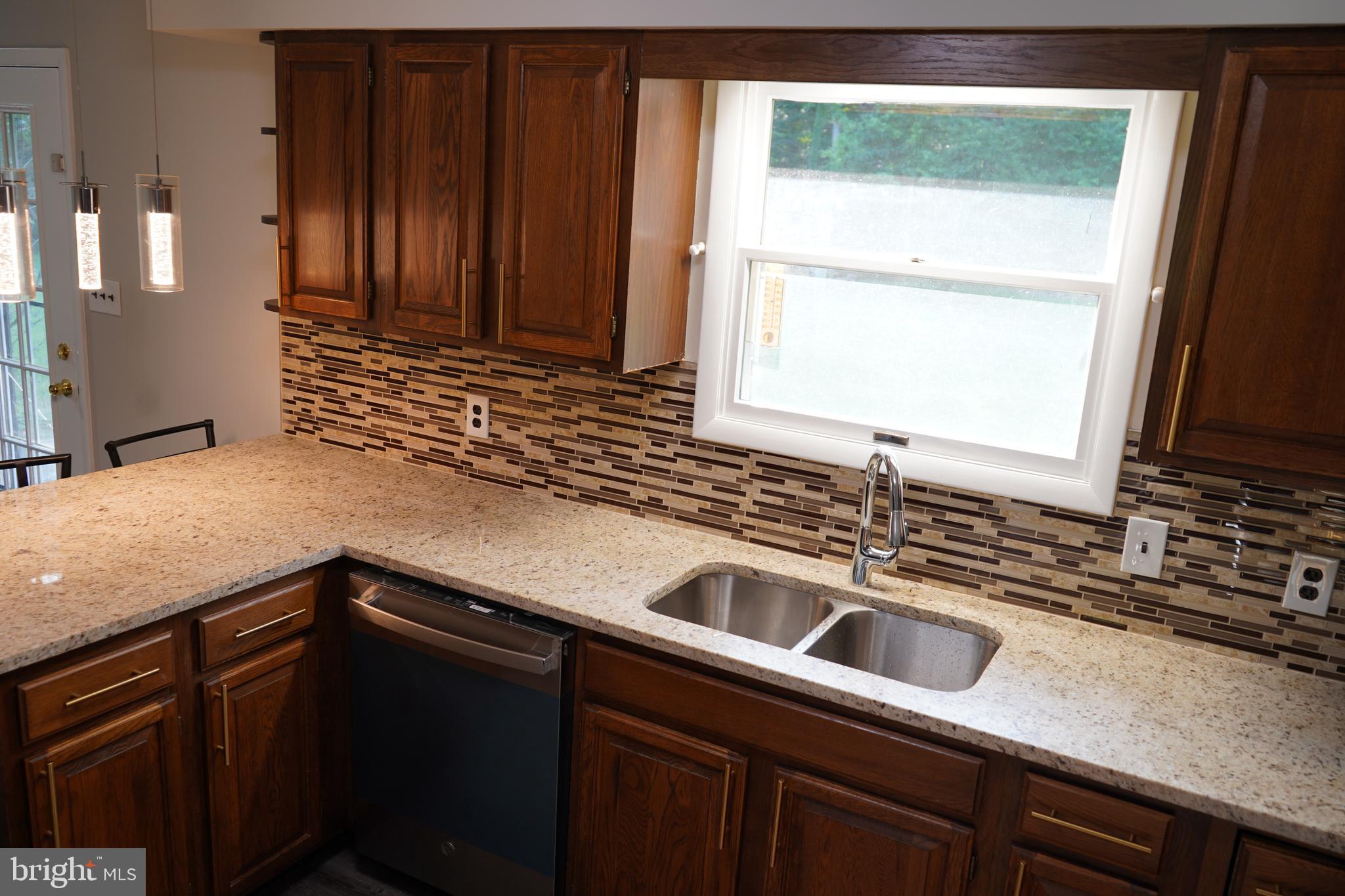 WHITE MARSH - Residential