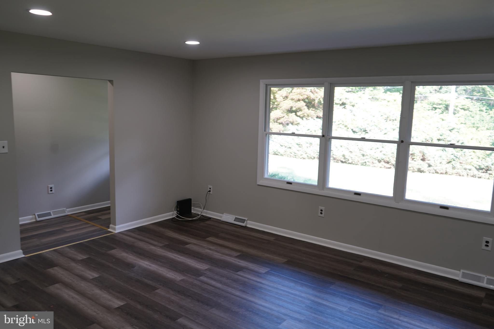 WHITE MARSH - Residential