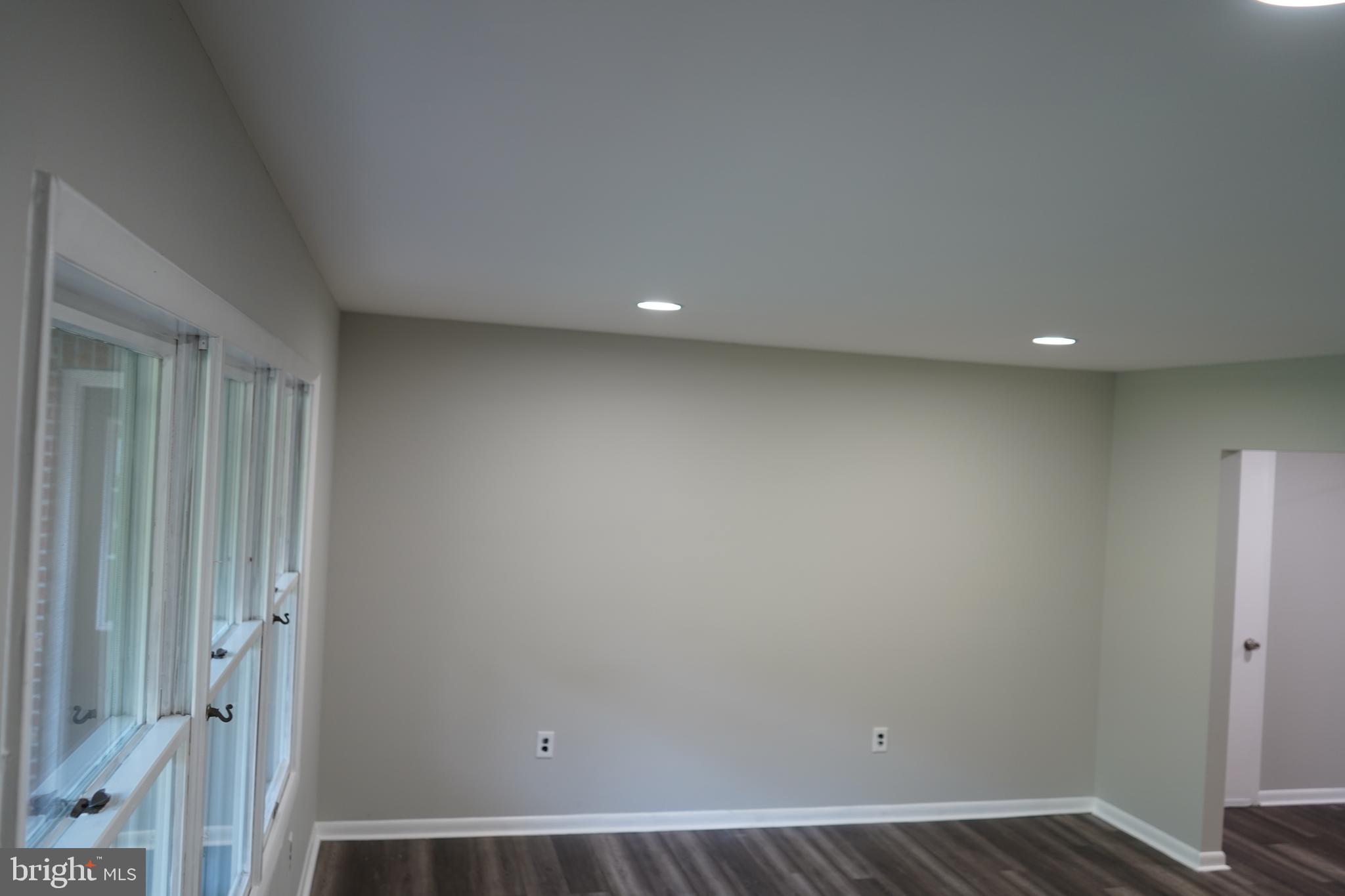 WHITE MARSH - Residential