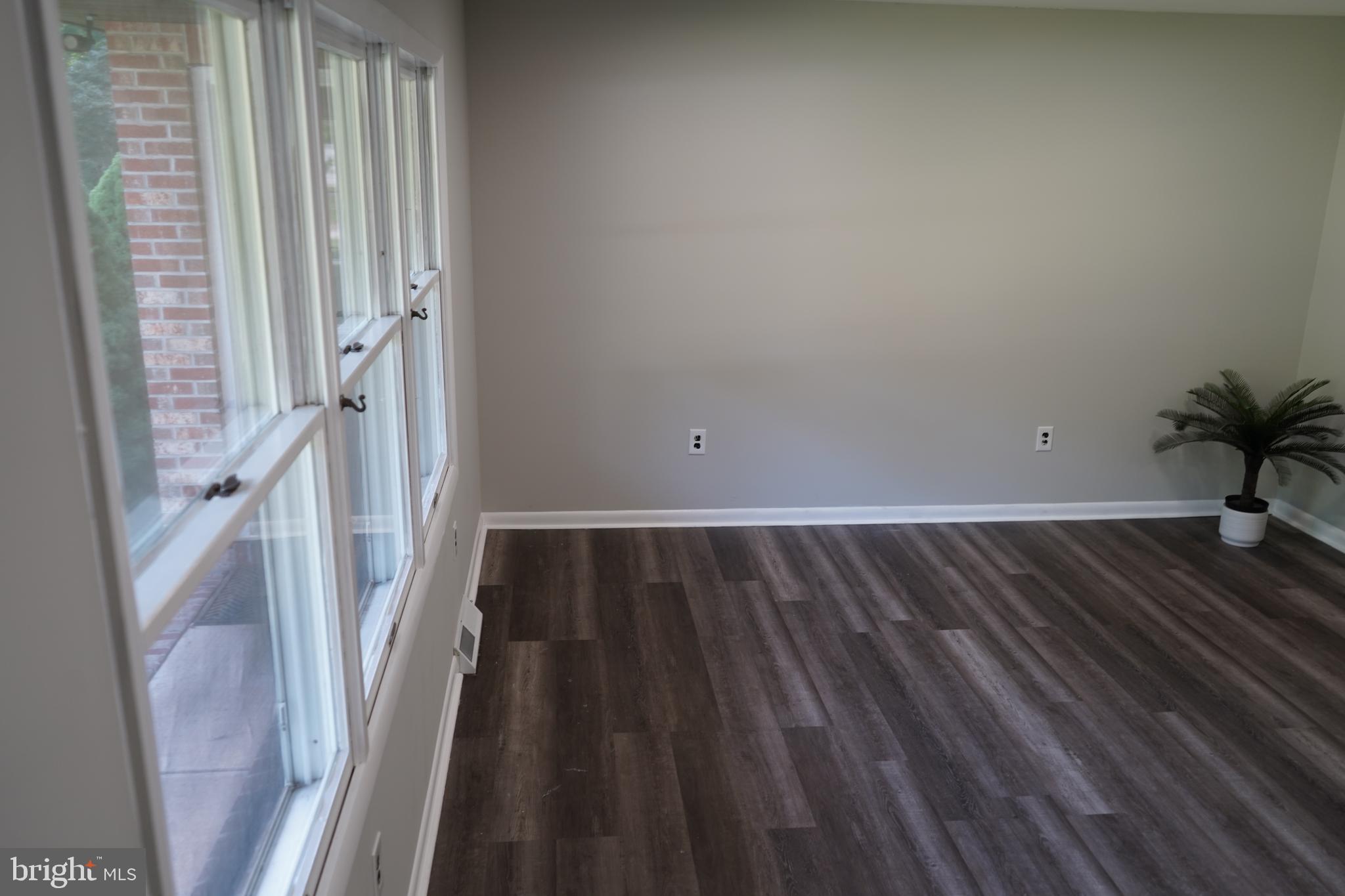 WHITE MARSH - Residential