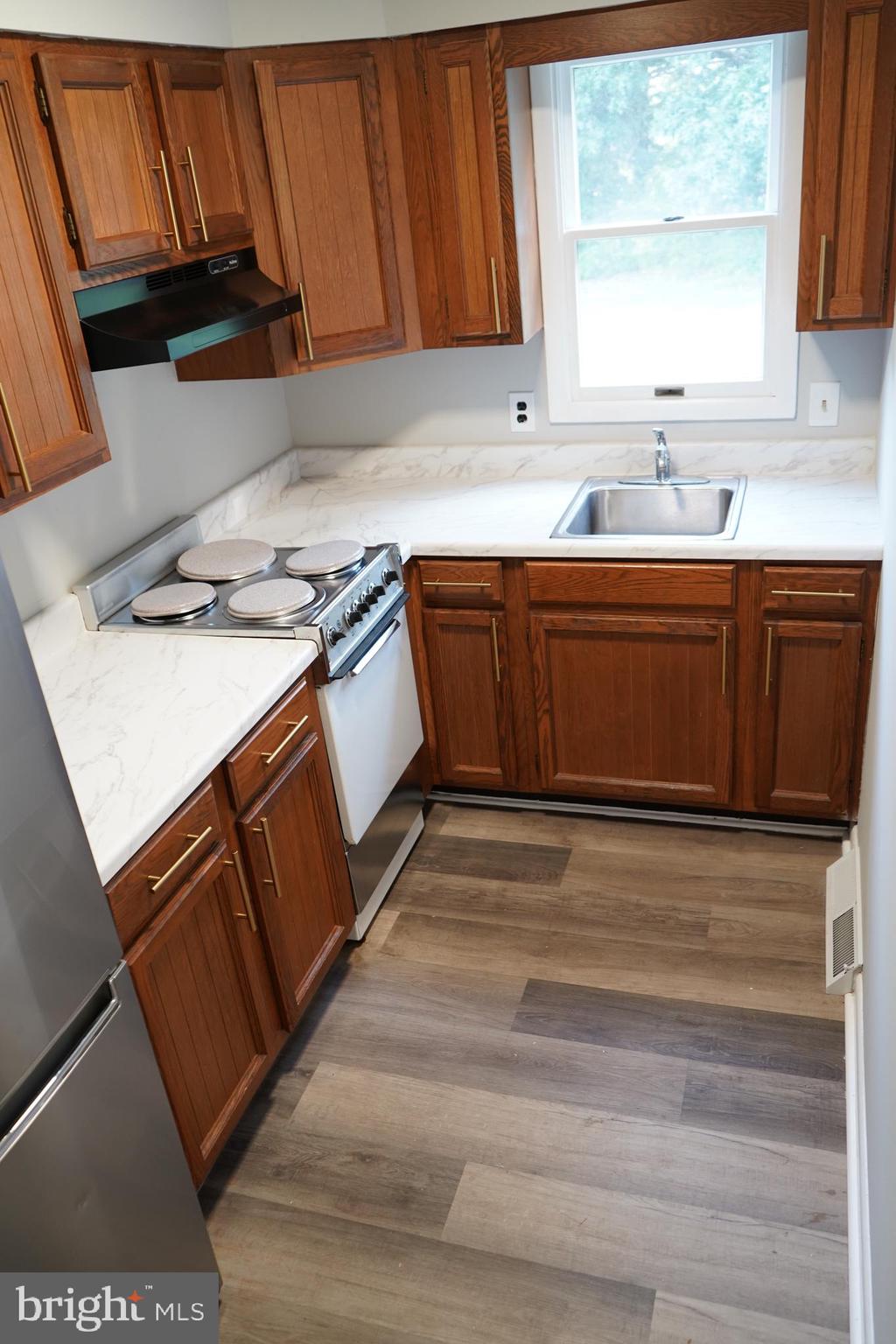 WHITE MARSH - Residential