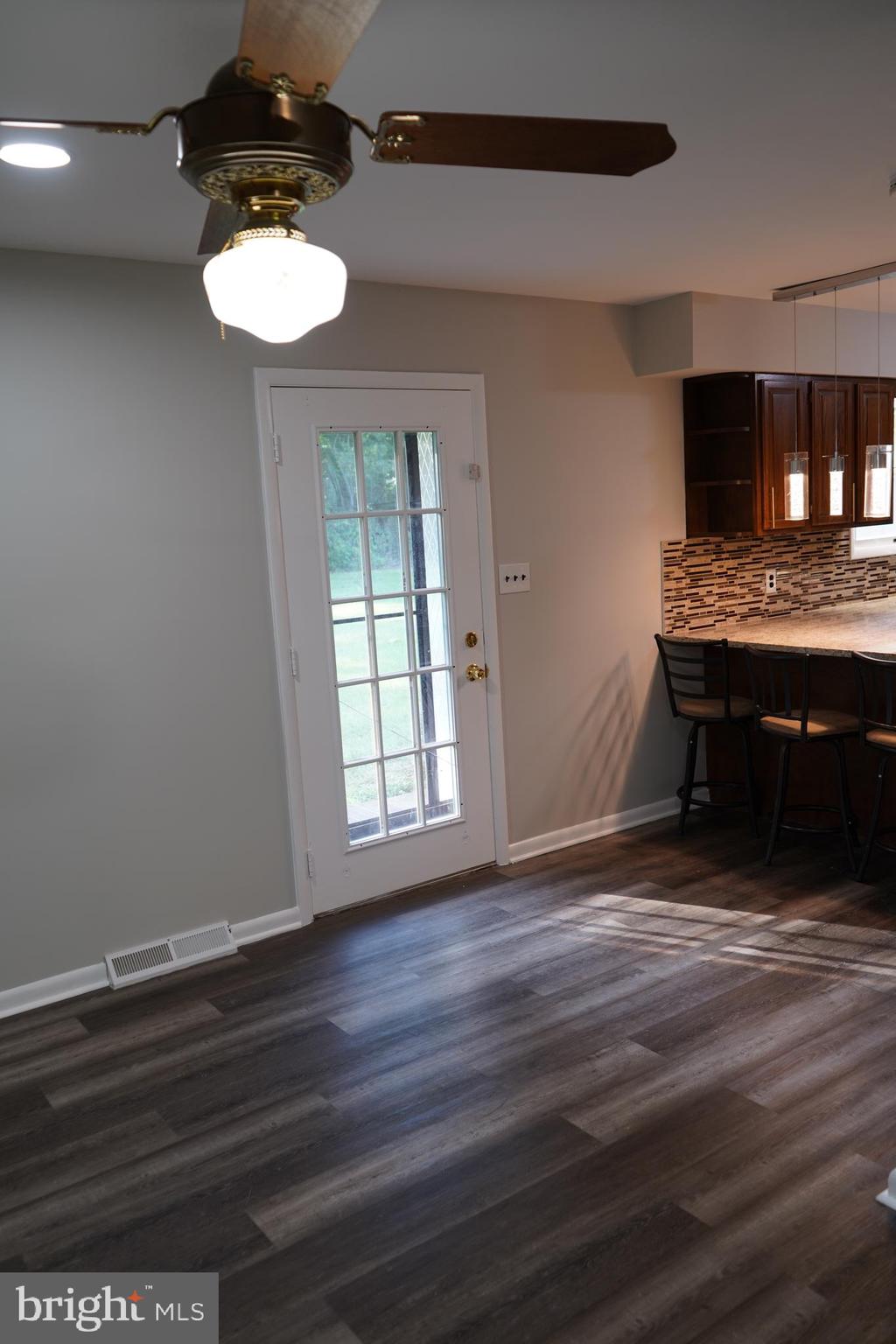 WHITE MARSH - Residential