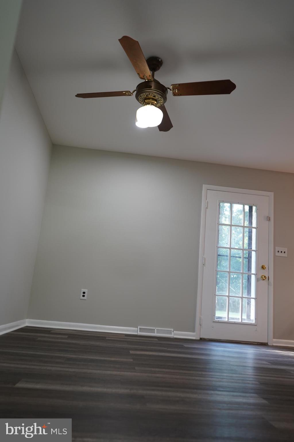 WHITE MARSH - Residential